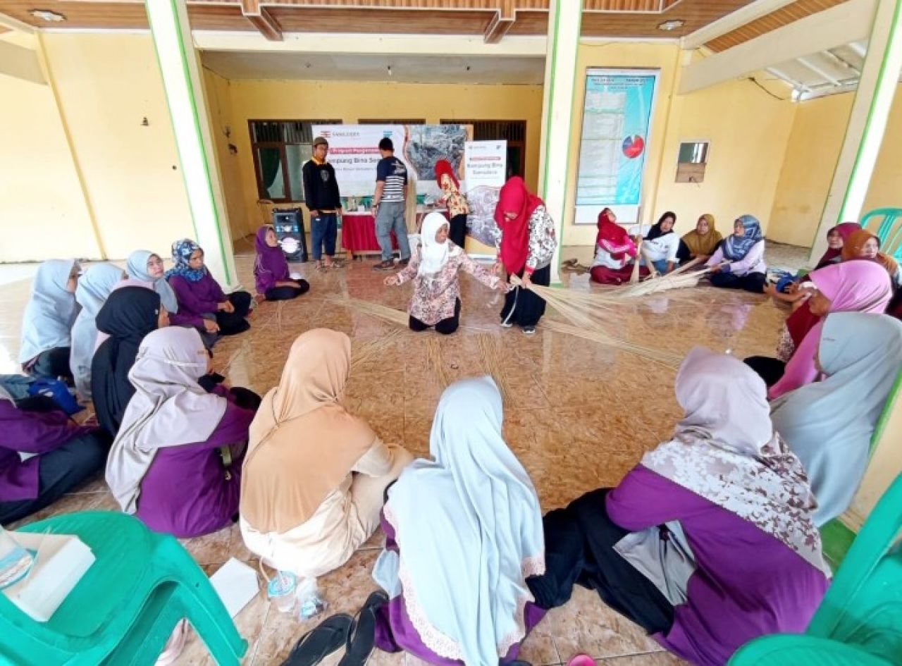 Tingkatkan Potensi Nipah, Samudera Indonesia Dukung Kampung Laut Cilacap Melalui Program "Kampung Bina Samudera"