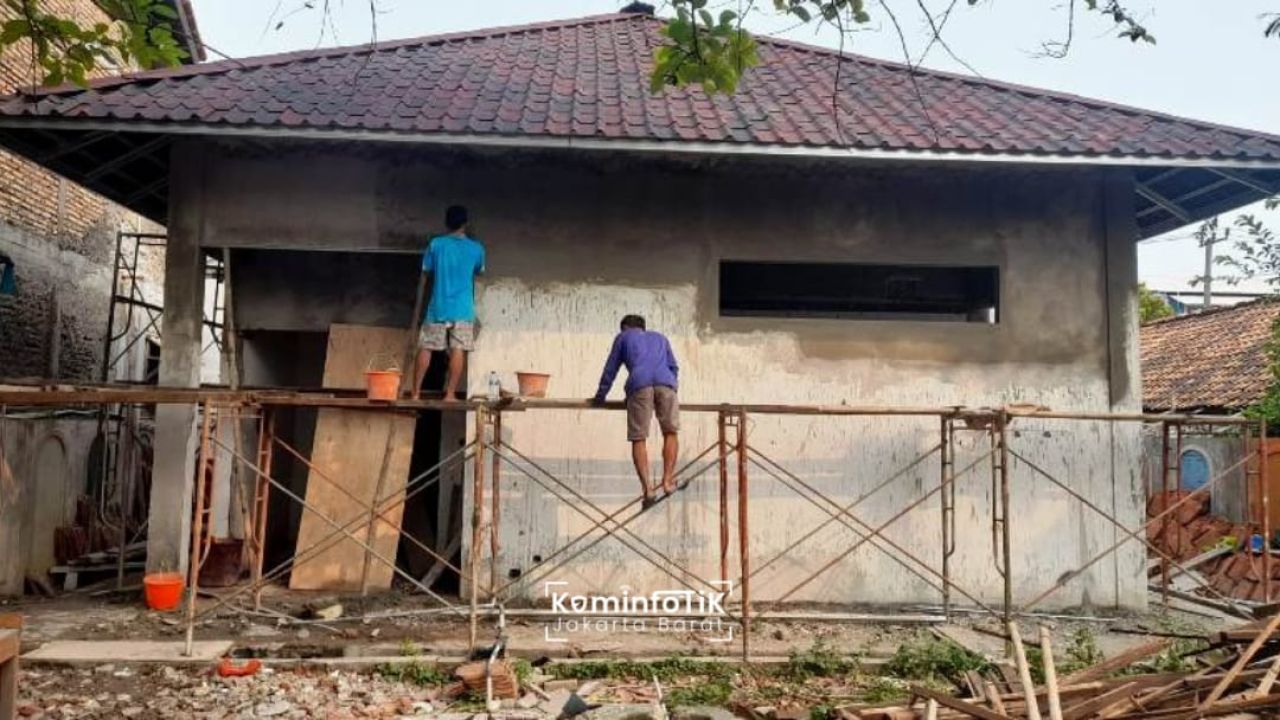 Rehabilitasi Tiga Gedung SKKT di Jakbar Baru Capai 30 Persen