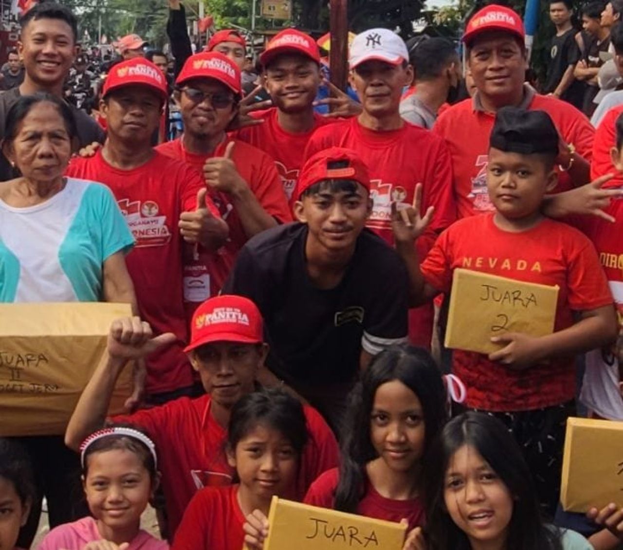 Perlombaan HUT RI ke.79 Berlangsung Meriah Di RT.001/RW.012 Kapuk Cengkareng Jakarta Barat