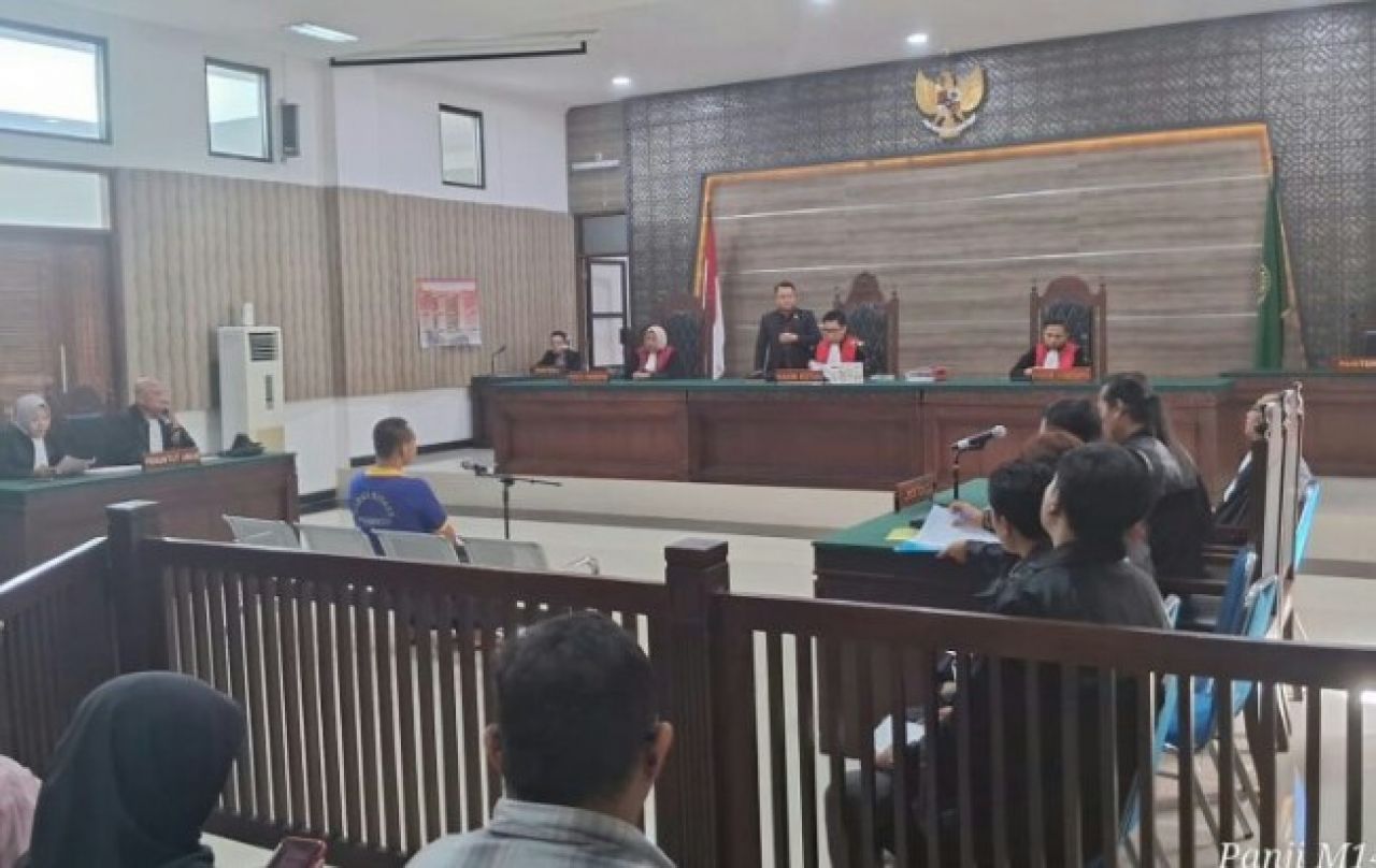 Antok Pembunuh Mutilasi Uswatun Khasanah "Koper Merah" Didakwa Hukuman Mati atau Seumur Hidup
