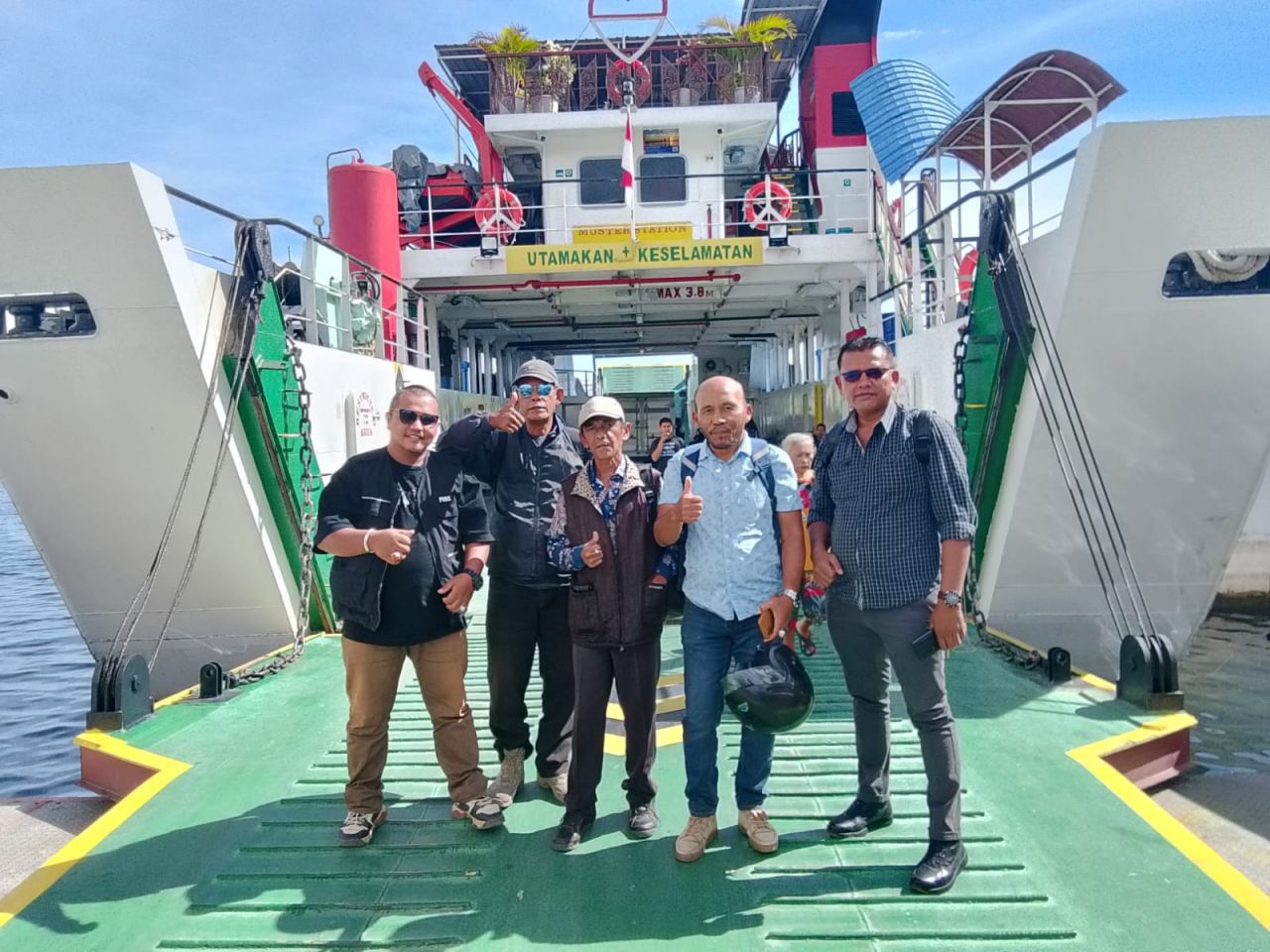 Keluarga Besar Akpersi Melakukan Kunjungan Perdana ke Kabupaten Samosir