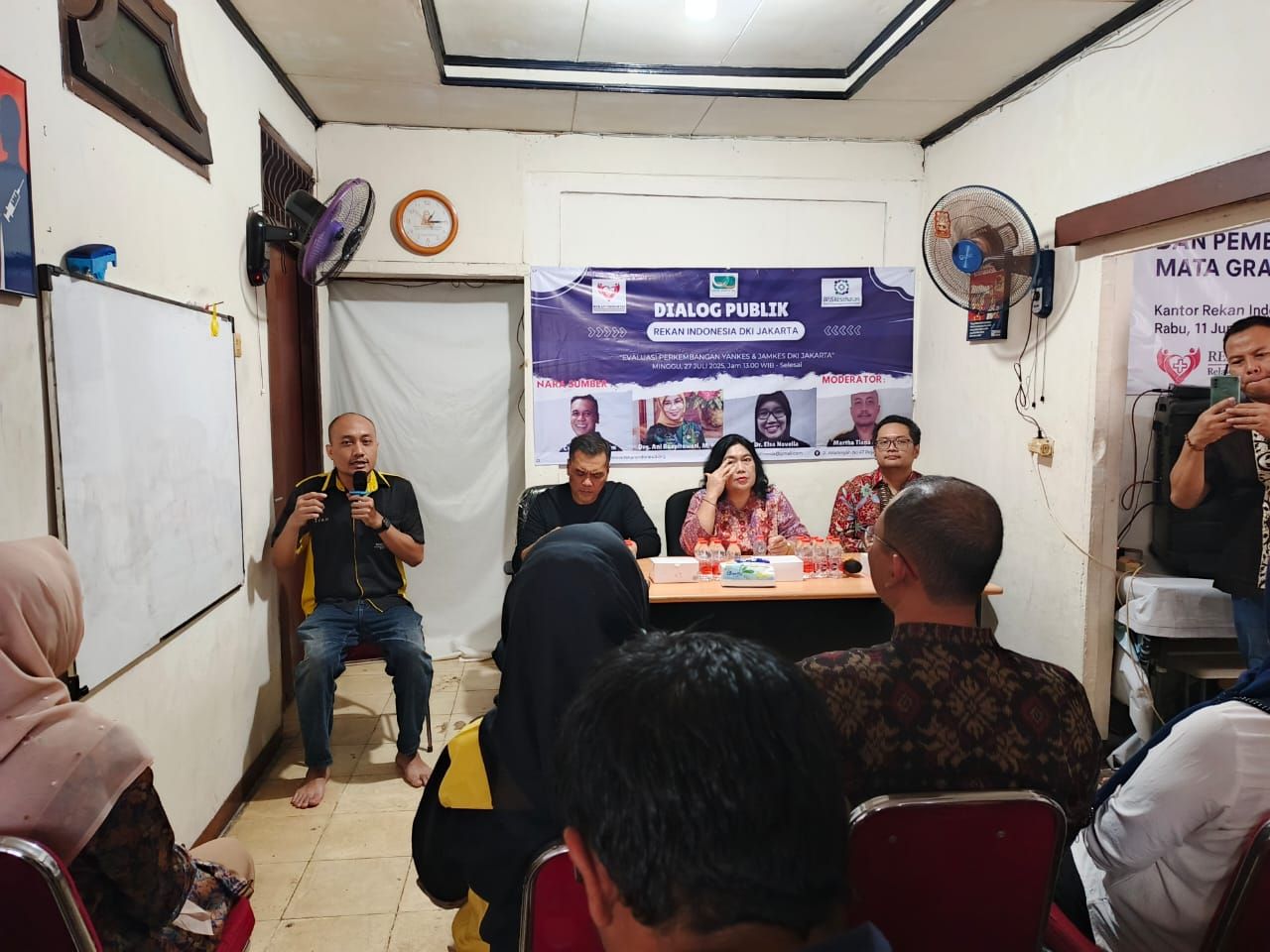 Rekan Indonesia Gelar Diskusi Publik Evaluasi Layanan dan Jaminan Kesehatan