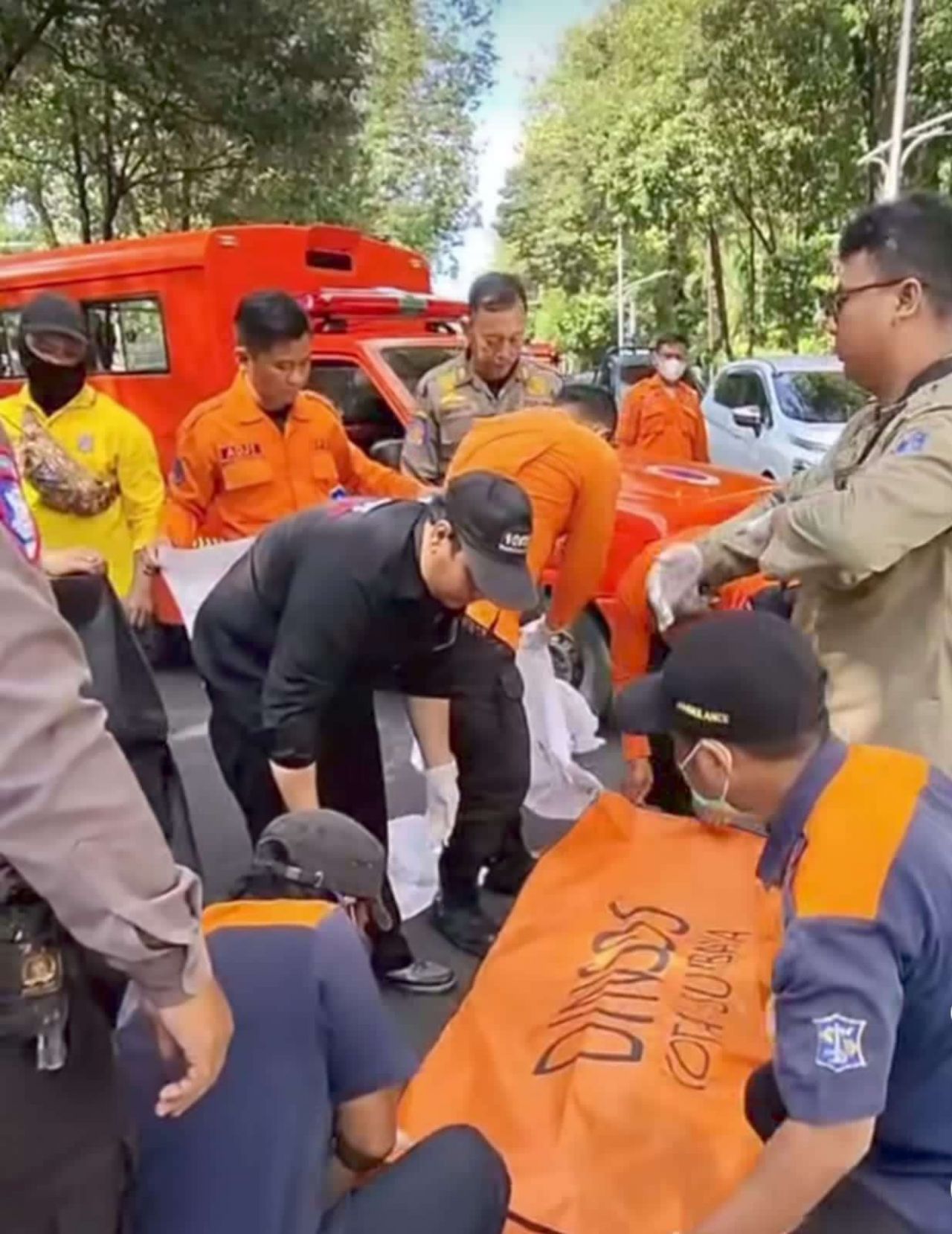 Kecelakaan Bratang Binangun Surabaya, 1 Korban Meninggal Dunia