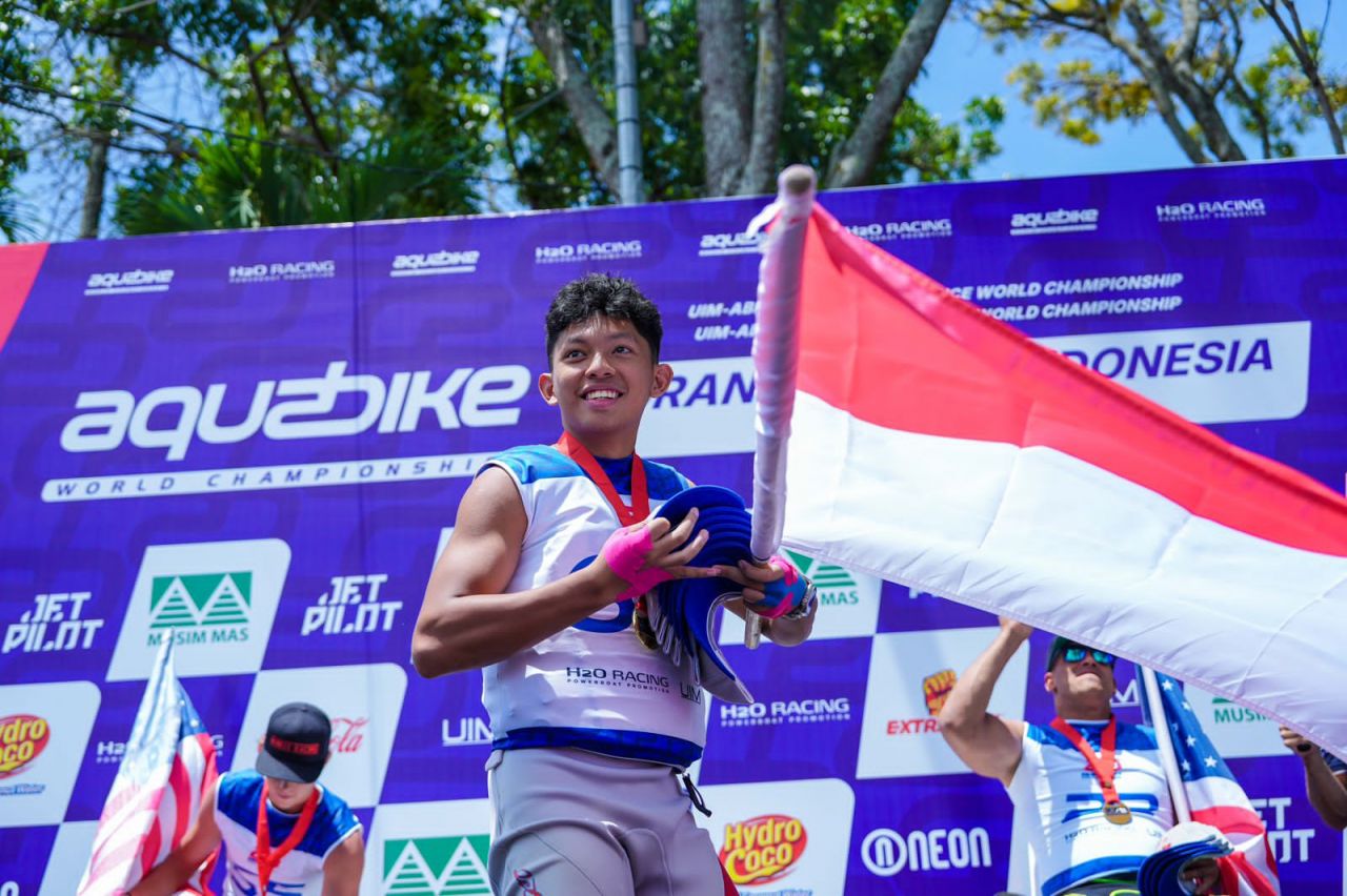 Boanerges Ratag Asal Indonesia Hadiahkan Juara Dunia di HUT RI Ke-80