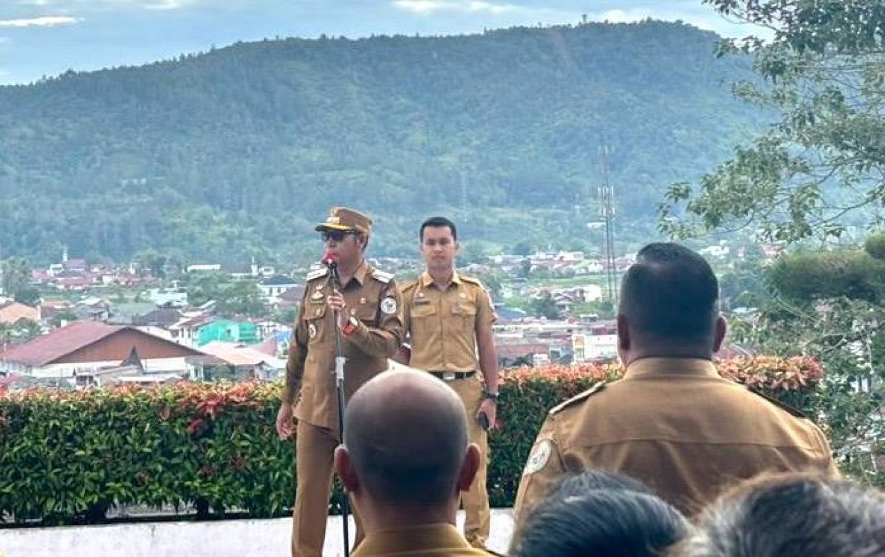Bupati Taput Instruksikan Panitia Matangkan Persiapan HUT Tapanuli Utara