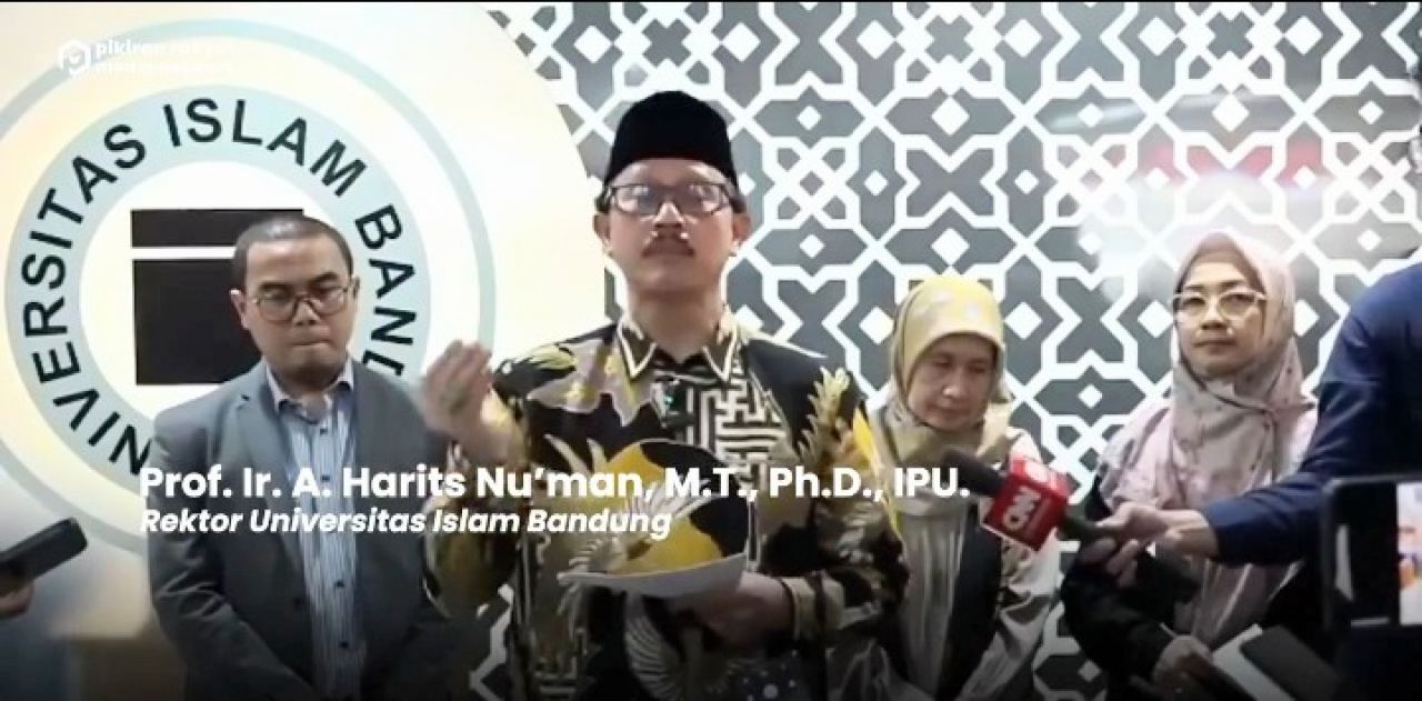 Patroli TNI-Polri di Bandung Dilempari Molotov, Polisi Bantah Masuk Kampus