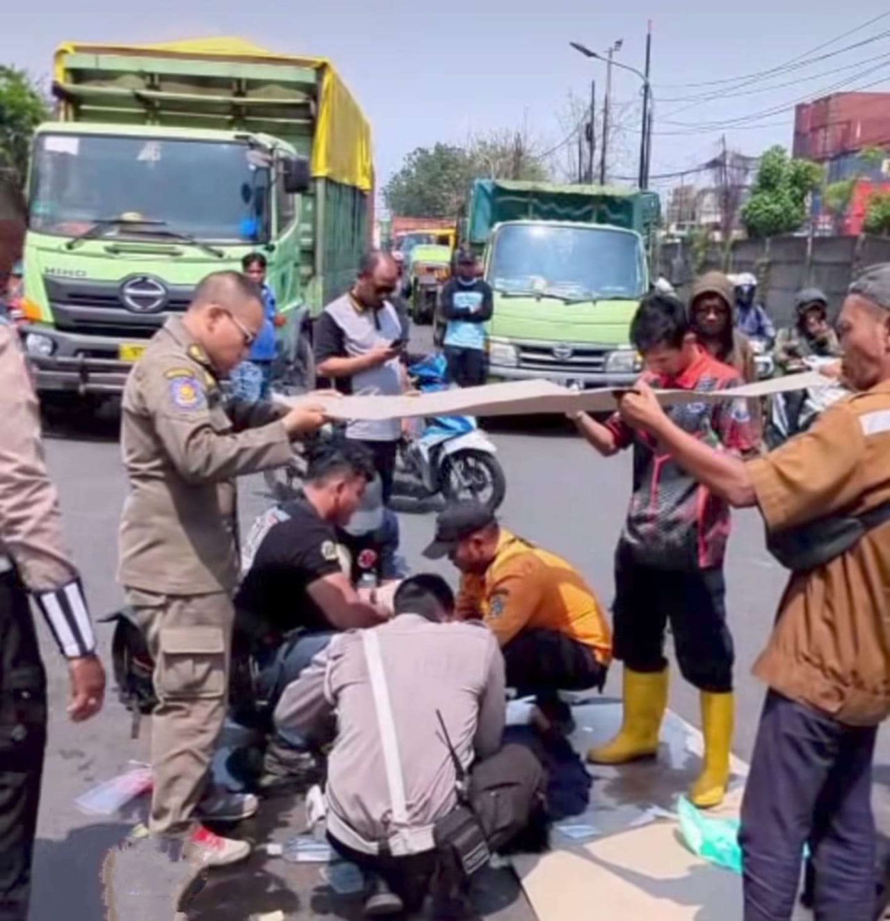 Kecelakaan Maut di Jalan Margomulyo Surabaya, Satu Tewas Tertabrak Truk