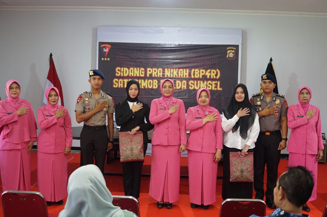 Sidang Pra Nikah (BP4R) Personel Satbrimob Polda Sumsel Dipimpin Ketua Bhayangkari Cab. Satbrimobda Sumsel Eti Susnadi