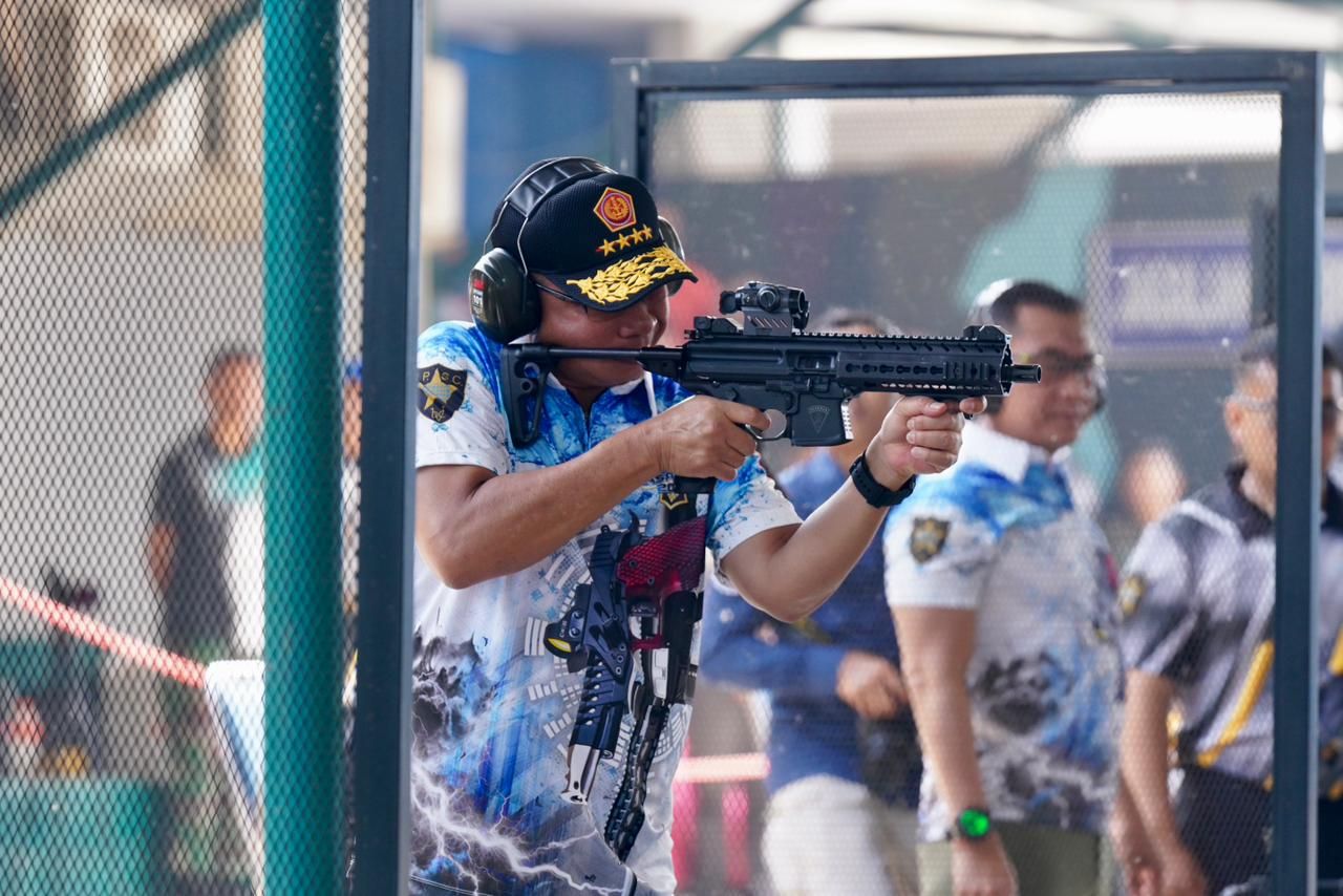 Panglima TNI Hadiri Kasau Cup 2025: Parade Ketangkasan Menembak Prajurit Terbaik Pasgat