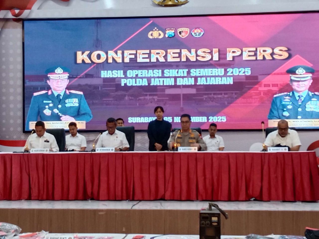 Operasi Sikat Semeru 2025: Polda Jatim Bekuk 1.135 Tersangka, Ungkap 1.443 Kasus Kriminal