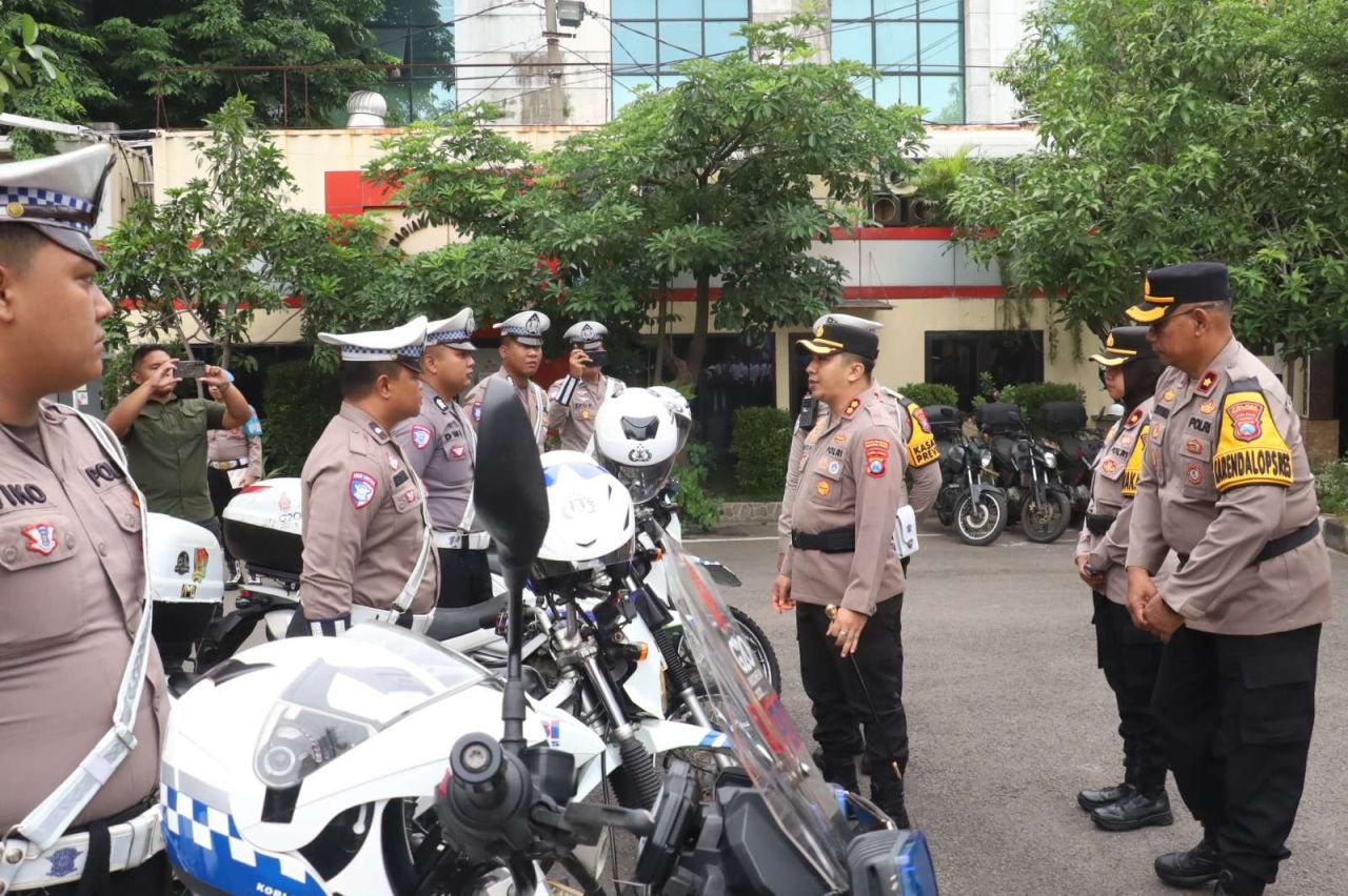 Operasi Zebra Semeru 2025 Dimulai, Kapolres Tanjung Perak Tegaskan Komitmen Tekan Pelanggaran Lalin