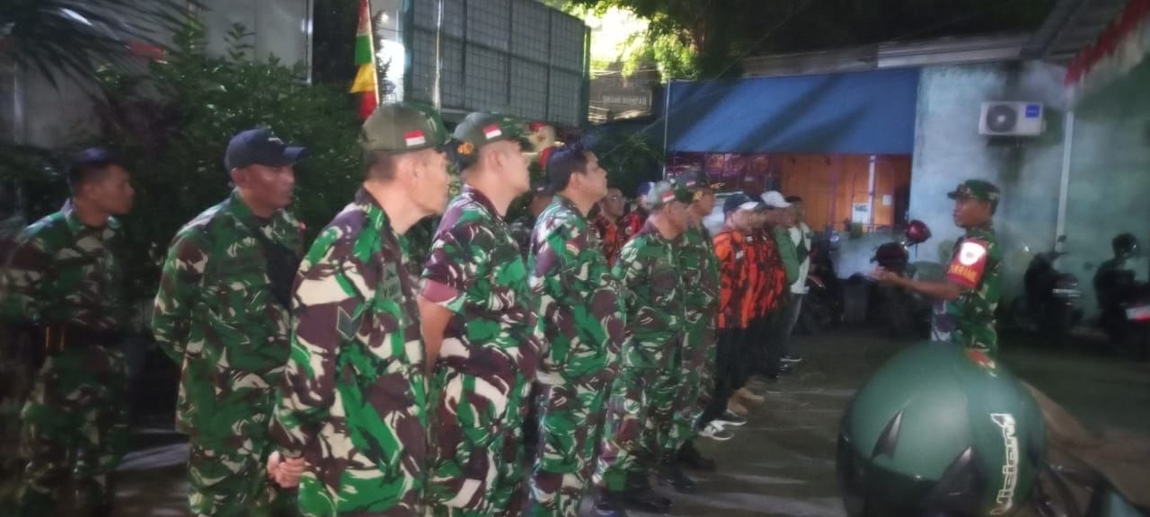 Kodim 0504/Jakarta Selatan Gandeng Komduk Gelar Patroli Siskamling Perkuat Keamanan Warga