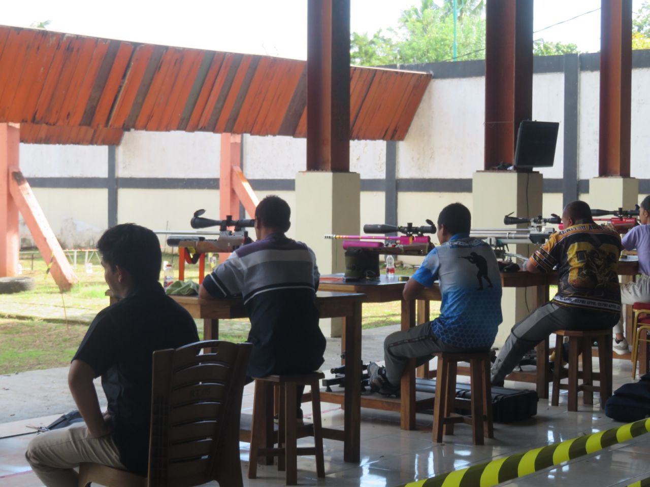 Korem 051/WKT dan Perbakin Kabupaten Bekasi Perkuat Sinergi Lewat Latihan Menembak Bersama