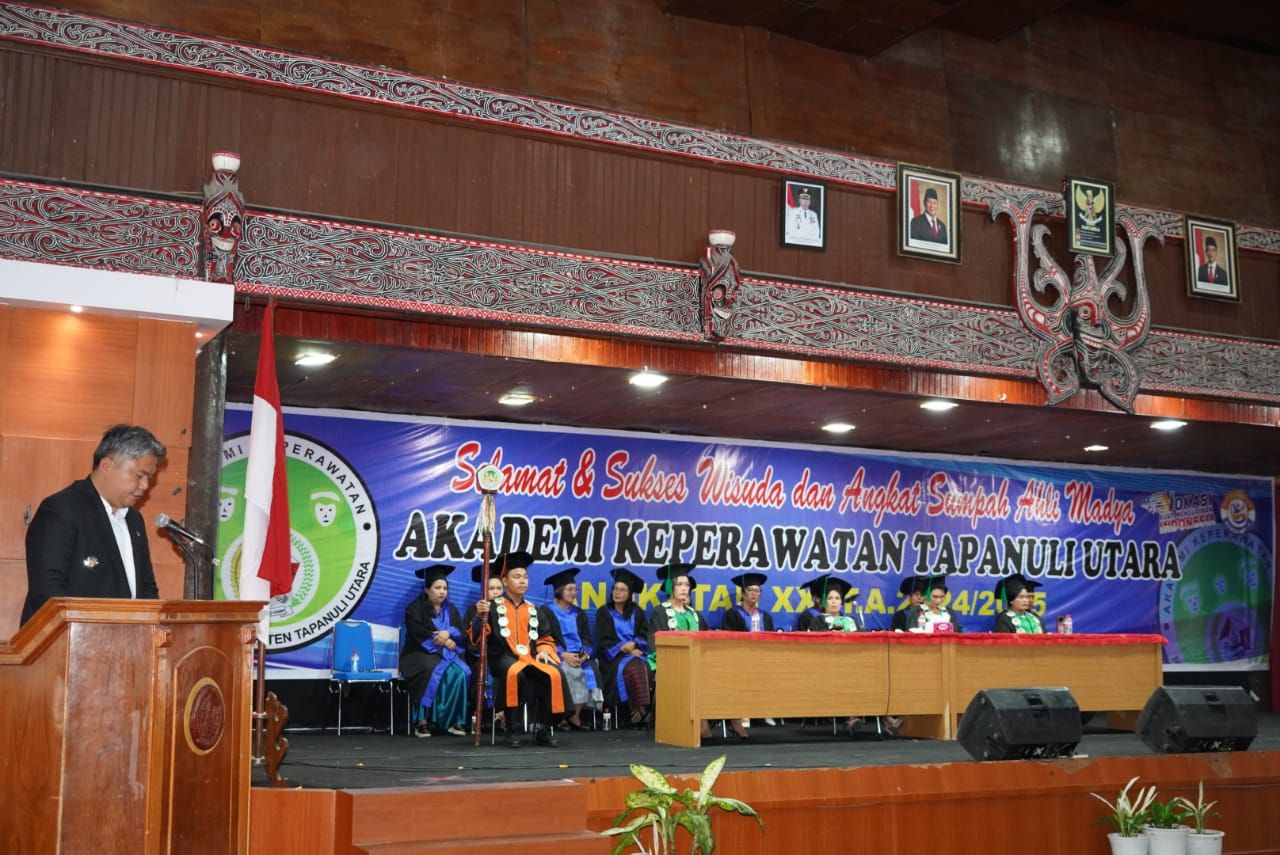 Pemkab Taput Dorong Perawat Muda Tembus Karier Internasional