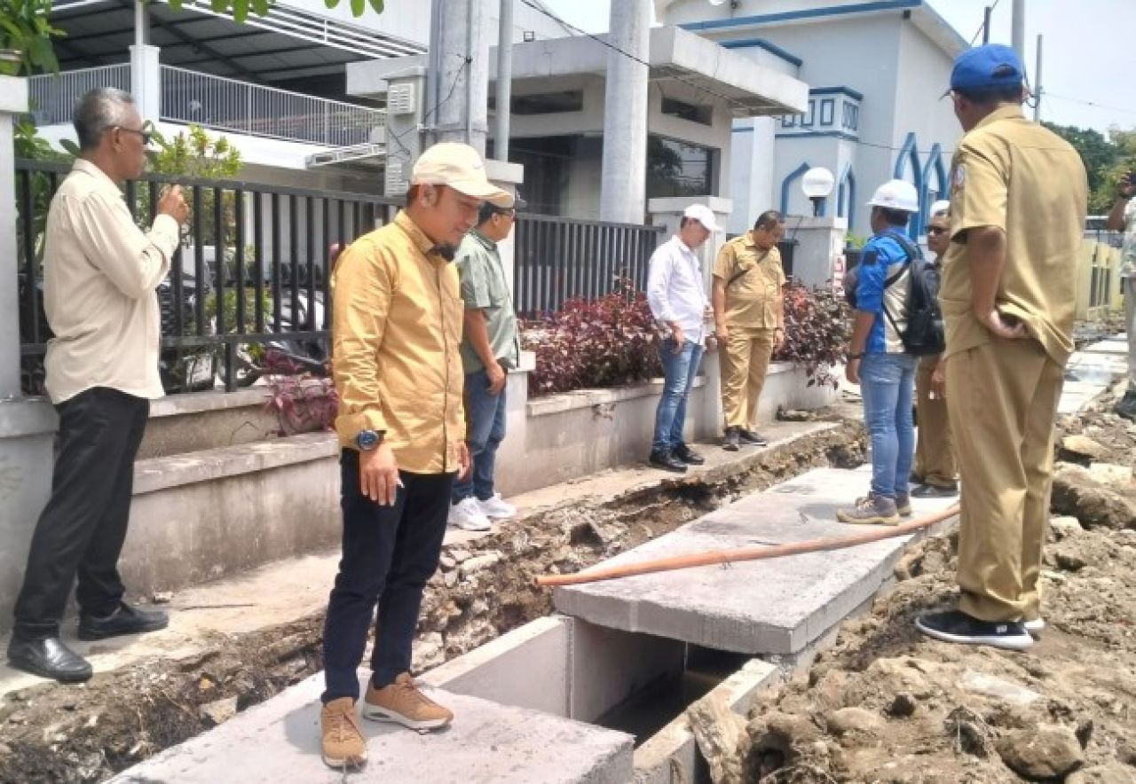 Sidak Proyek Drainase Rp 50 Miliar di Bojonegoro, DPRD Justru Langgar Aturan K3