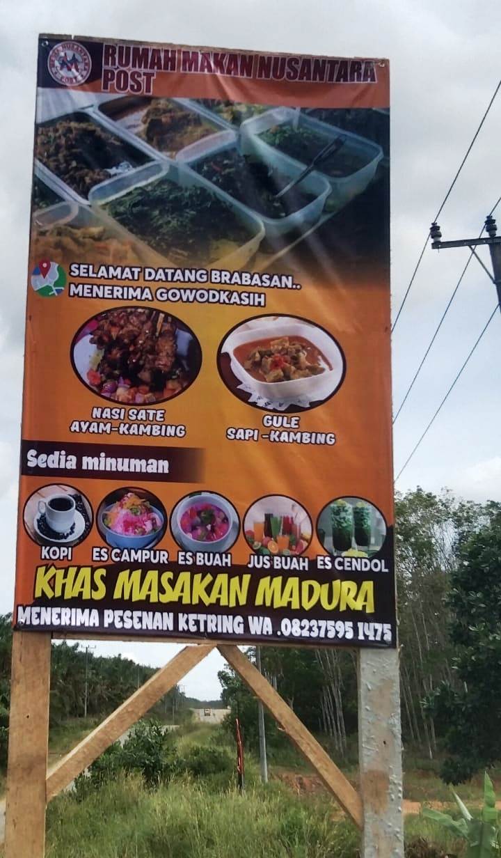 RM Nusantara-post Sajikan Aneka Masakan di Gerai
