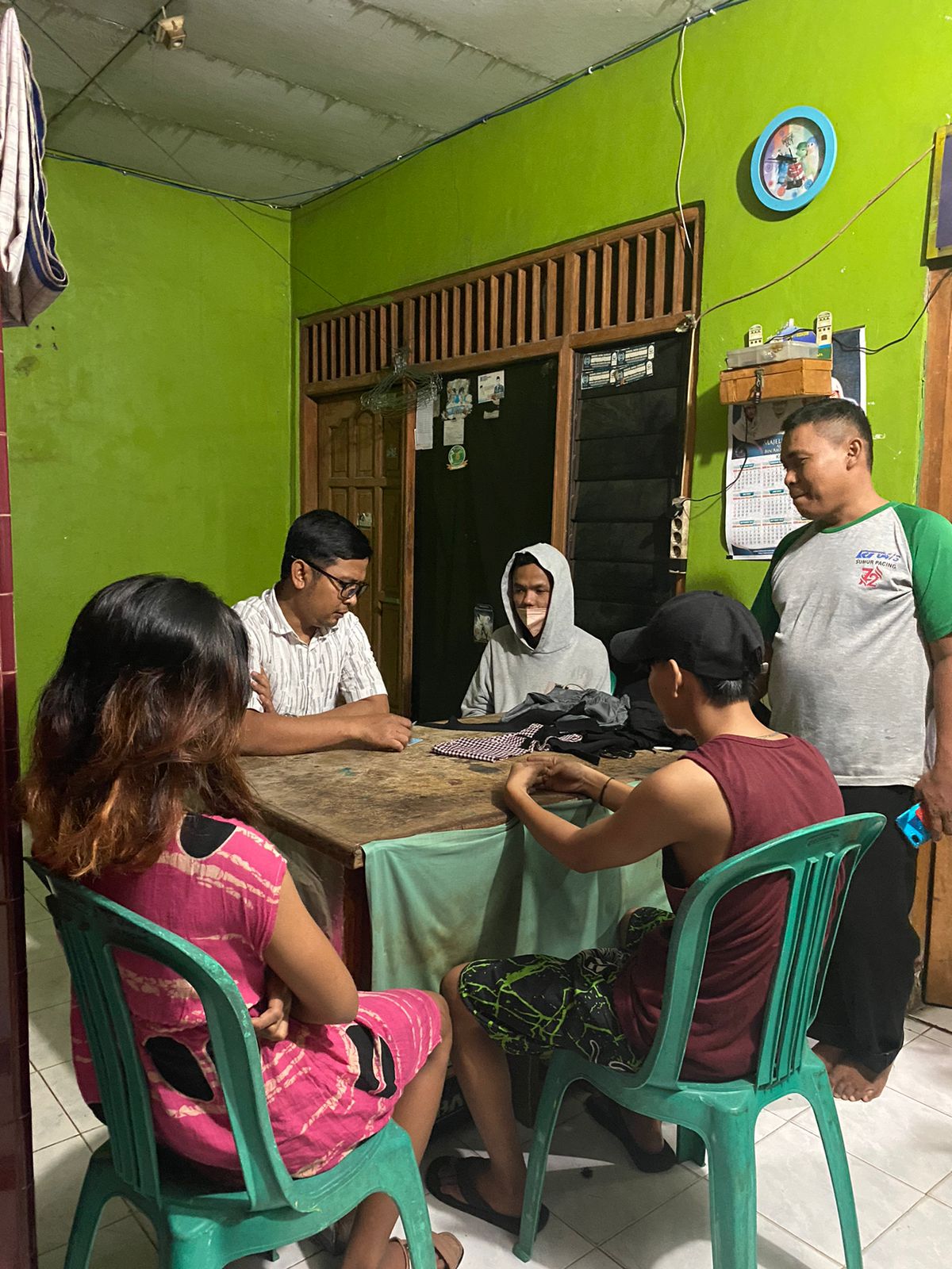 Polisi RW Cegah Praktik Prostitusi Online di Kota Tangerang, PSK & Pelanggan Diamankan