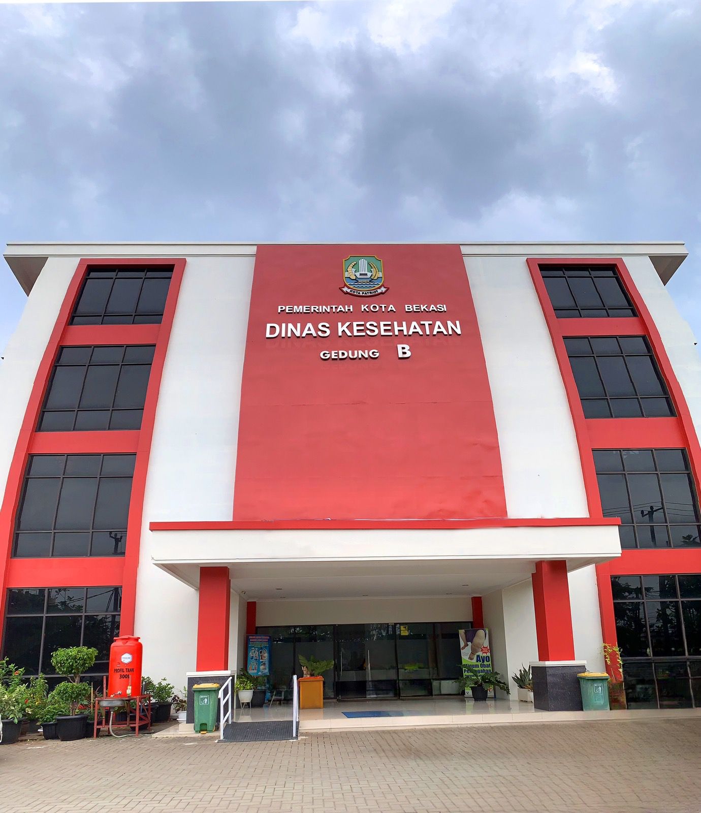 Dugaan Malpraktek di Puskesmas, Dinkes Kota Bekasi Berhentikan Bidan 'R'