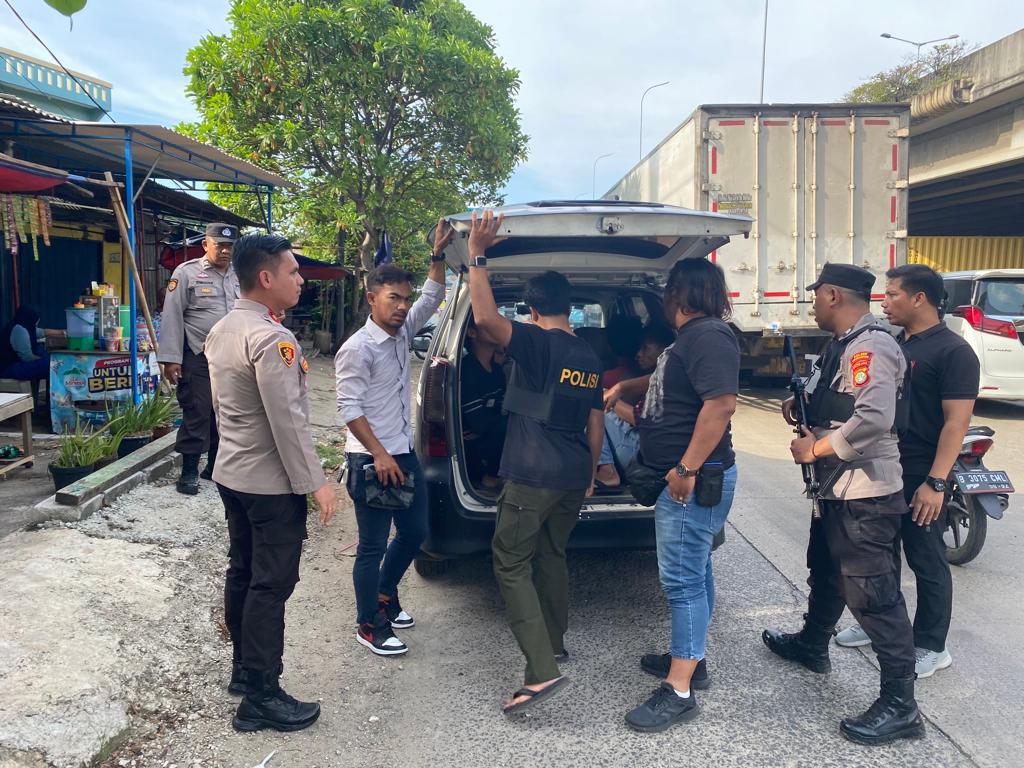 Video Viral Pemalakan di Cengkareng, Polres Metro Jakarta Barat & Polsek Cengkareng Berhasil Amankan 6 Tersangka Pemalakan