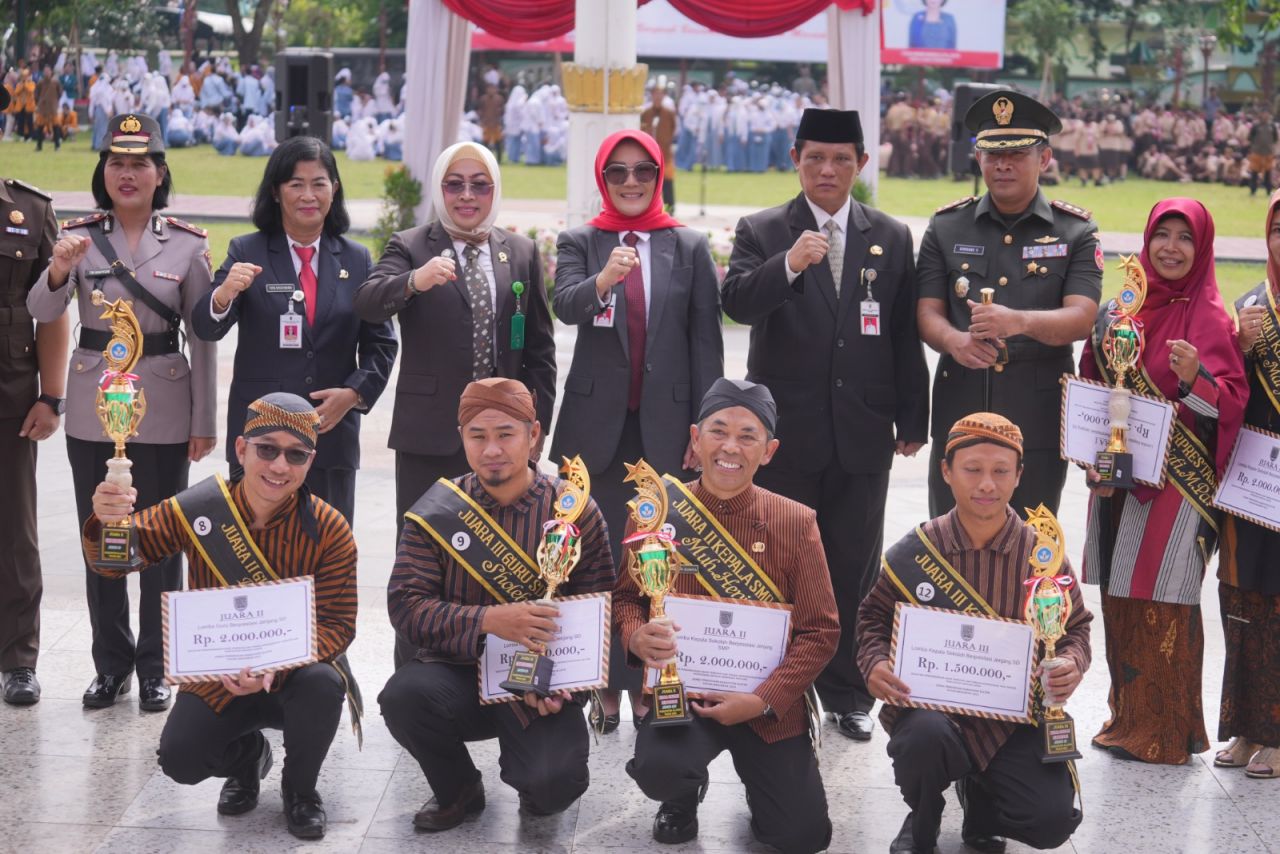 Peringatan Hardiknas di Klaten, Sri Mulyani Ajak Semarakkan Merdeka Belajar