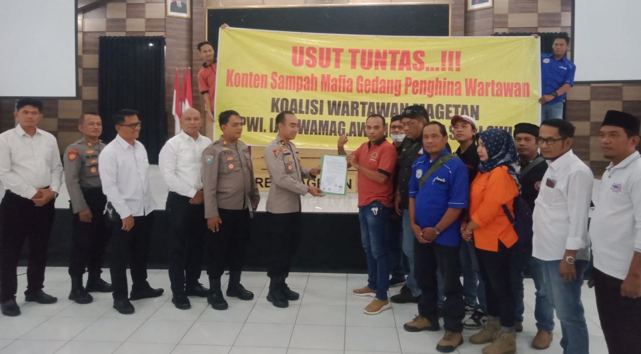 Diduga Akun TikTok Bos Mafia Gedang Melecehkan Profesi Wartawan, Koalisi Wartawan Magetan Datangi Polres Magetan