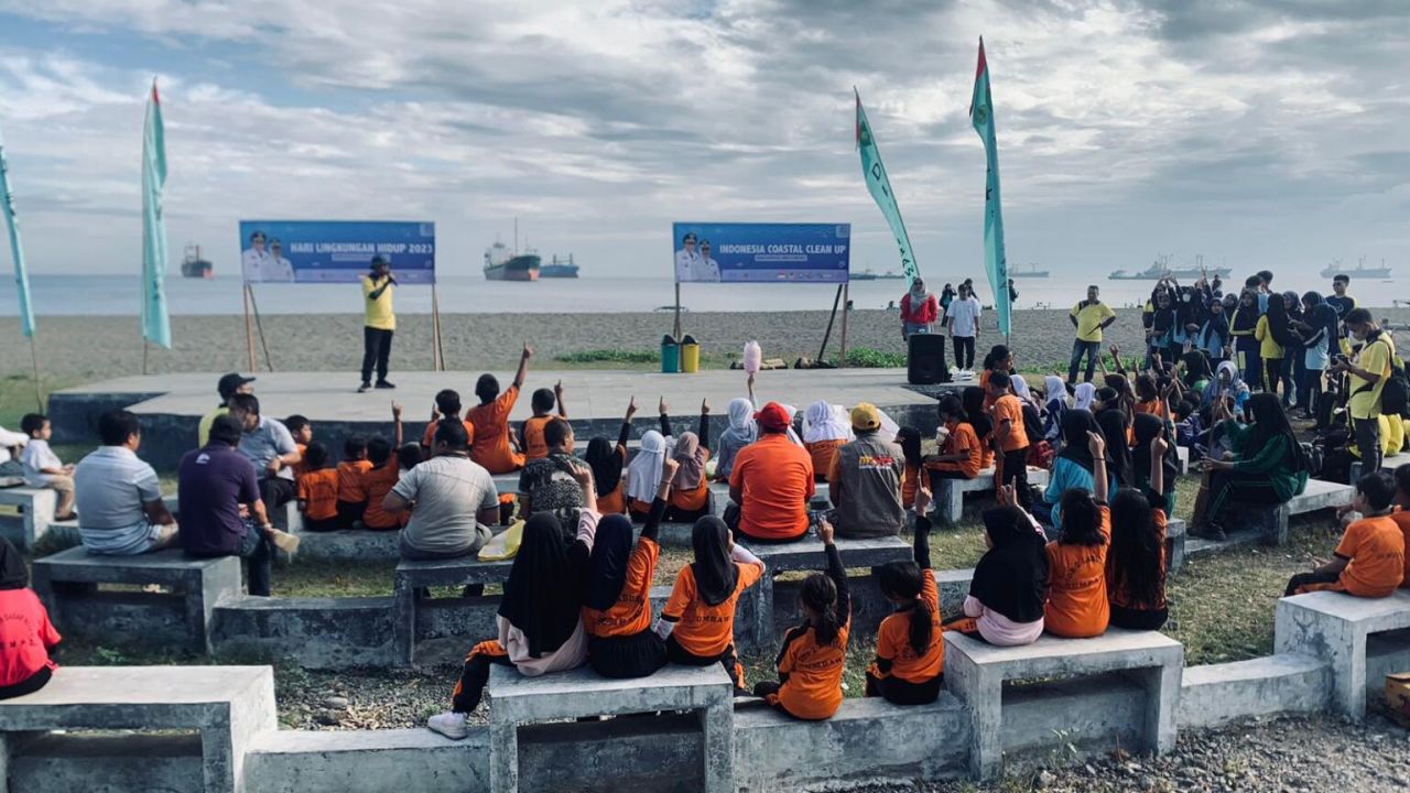 KLH Tunjuk Sumbawa Pusat Program ICCU, Bupati Ajak Masyarakat Lestarikan Lingkungan Laut