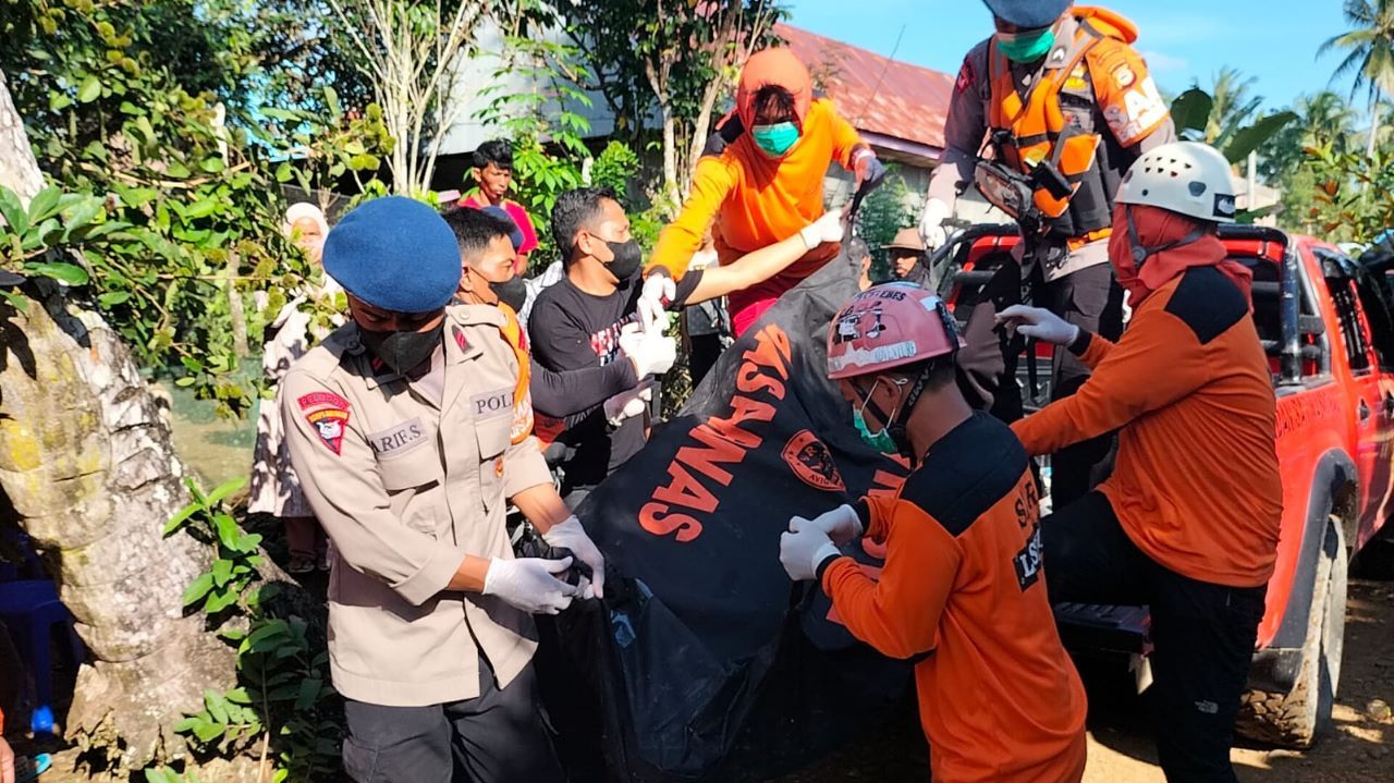 Tim SAR Brimob Parepare Berhasil Temukan Korban Hanyut Warga Kabupaten Sidrap