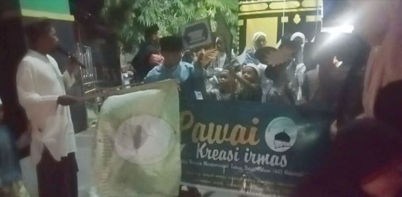 Sambut 1 Muharram 1445 H,Pawai Keliling Irmas Jami Baitul Ma'mur Desa Bunder