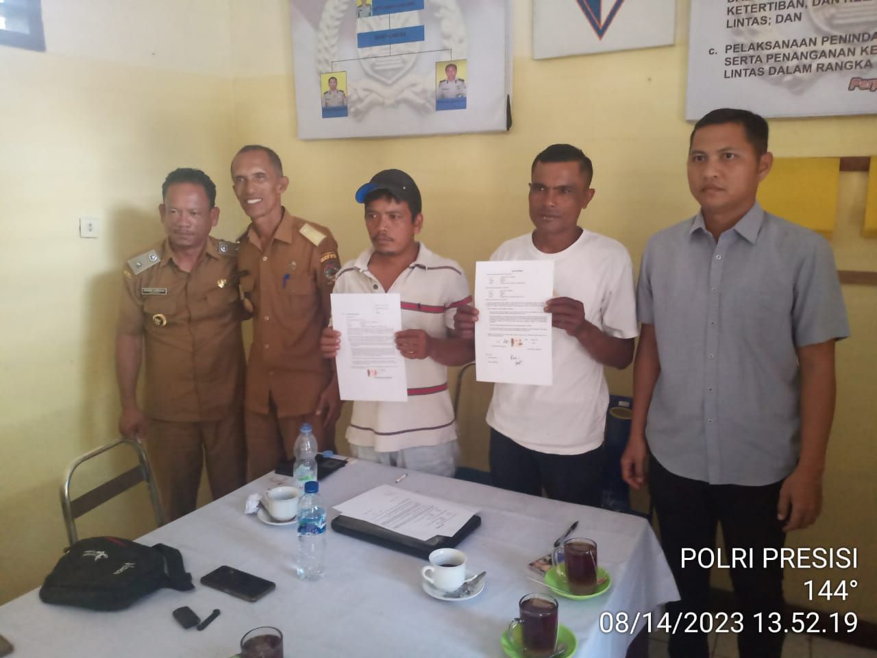 Restoratif Justice Dugaan Tindak Pidana Penganiayaan Berakhir Damai di Ruang Penyidik Polsek Balige