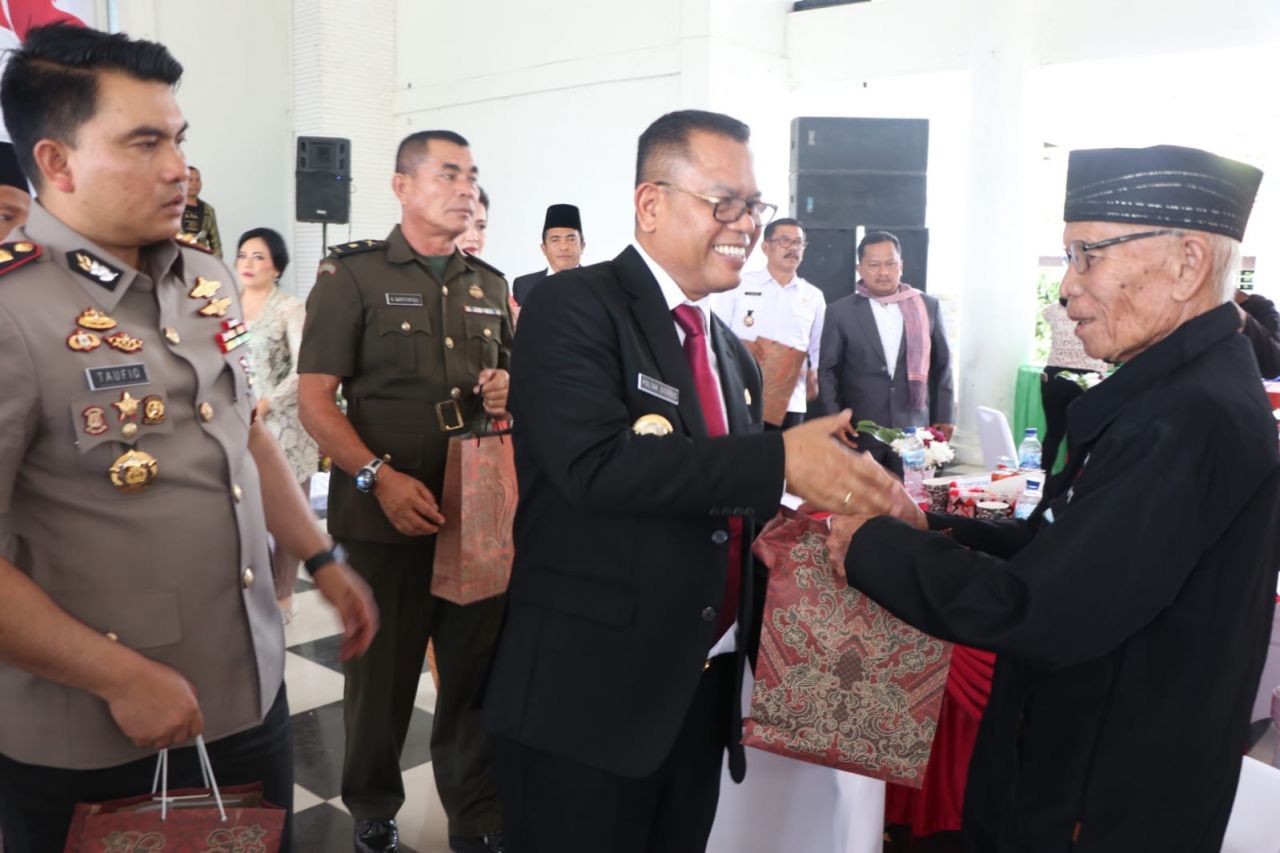 Pemkab Toba Ramah Tamah Bersama LVRI