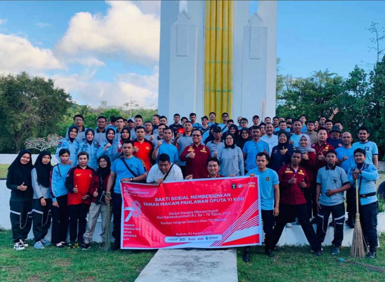 Peringati Hari Kemenkumham RI ke 78, UPT Kumham Baubau Adakan Kerja Bakti Bersama di TMP Oputa Yiko