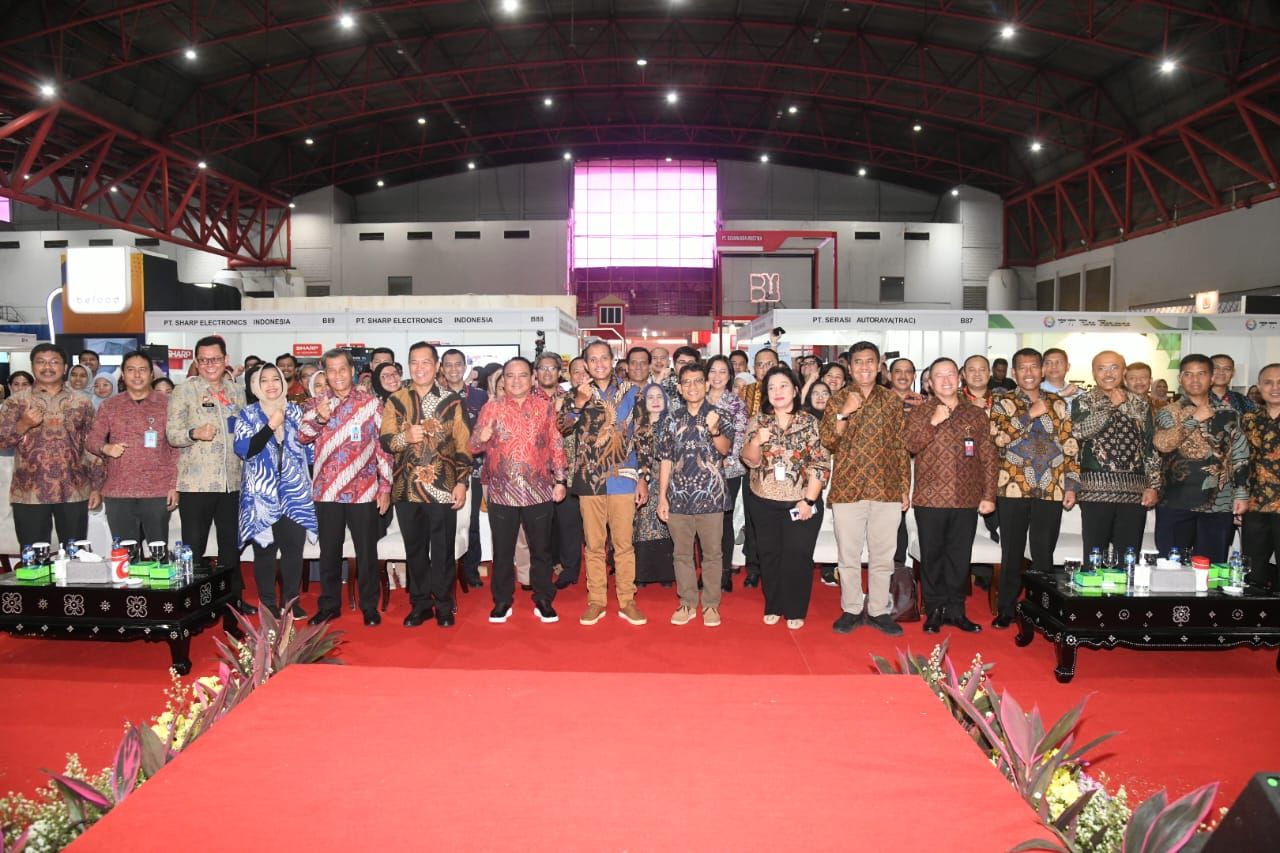 Tutup Temu Bisnis Tahap VI, Edward Omar Sharif Hiariej: Belanja Produk Dalam Negeri Harus Terus Digelorakan