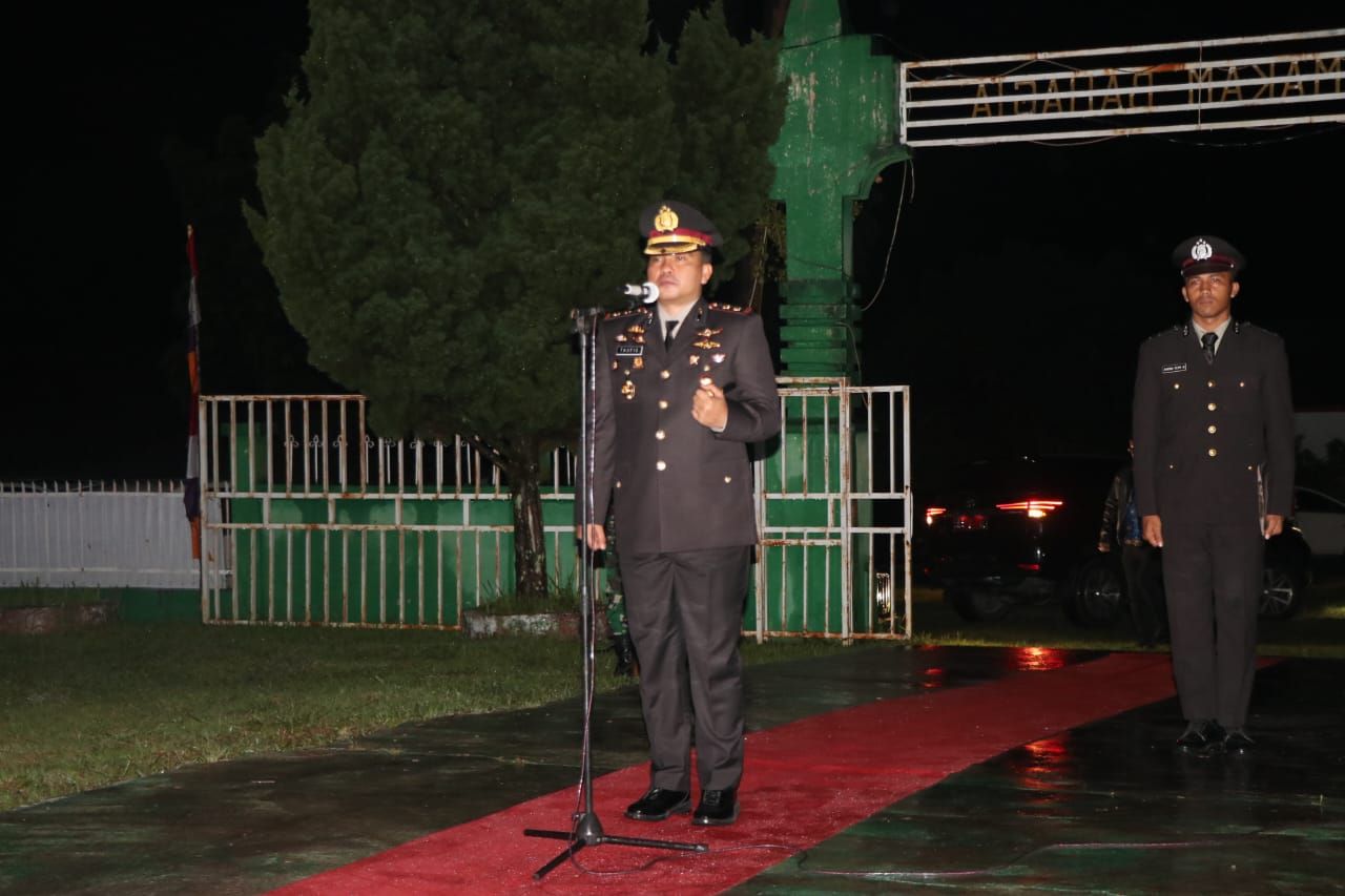 Kapolres Toba, AKBP Taufiq Hidayat Thayeb Pimpin Upacara Renungan Suci