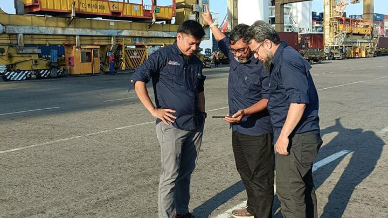 Satgassus Pencegahan Korupsi Polri Sidak Pelabuhan Tanjung Perak, Ada Apa ?