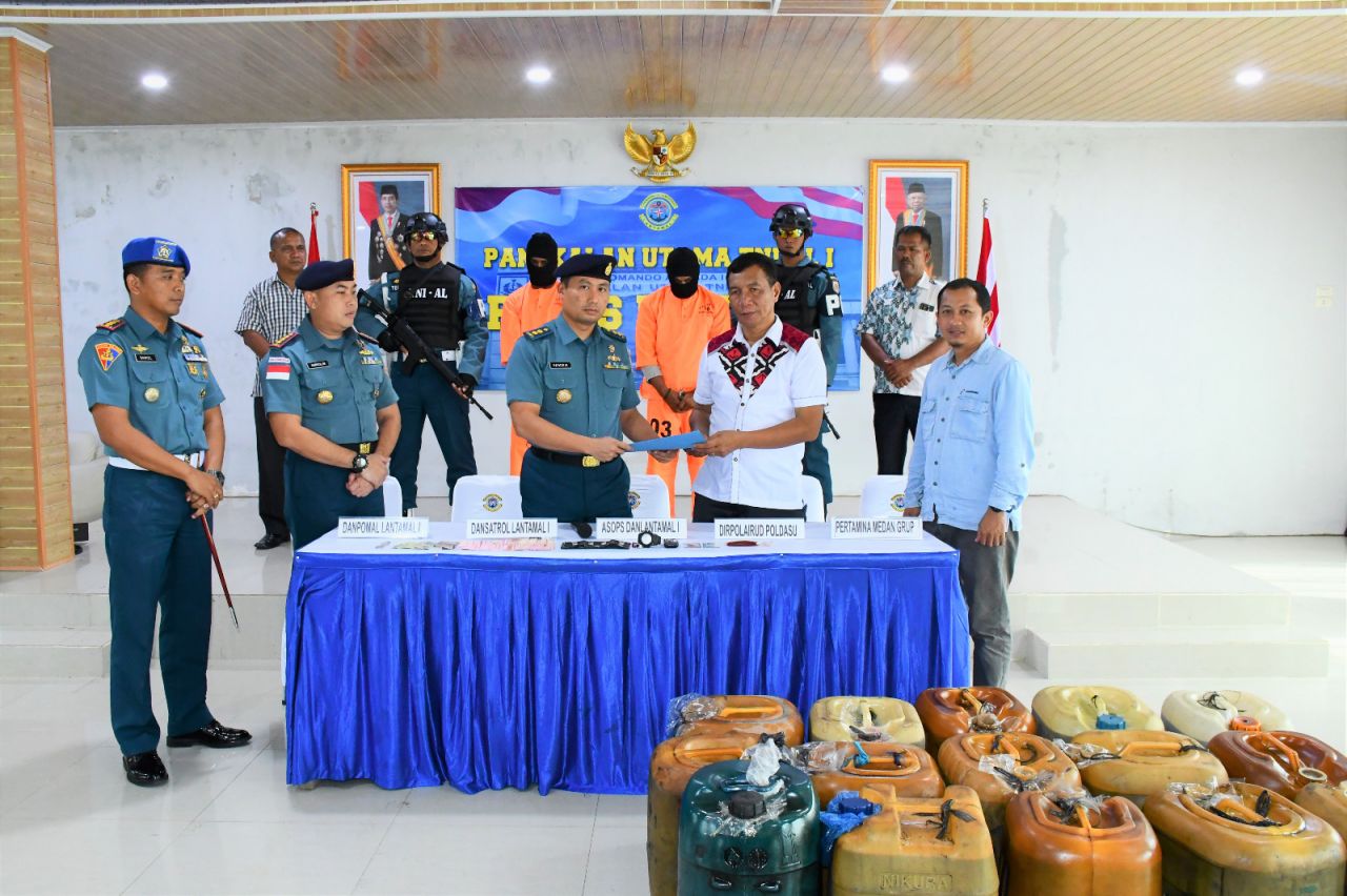Lantamal I Belawan Tangkap BBM Jenis Solar Hasil Taping dan Narkoba Jenis Sabu-Sabu