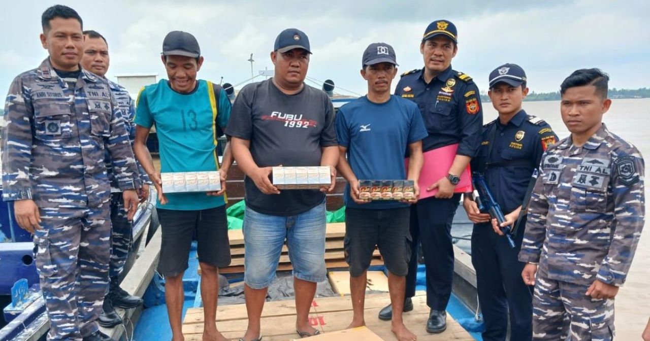 Lanal Dumai Posal Tanjung Datuk dan Satgas Opsintelmar Koarmada I Gagalkan Peredaran Rokok Tanpa Cukai