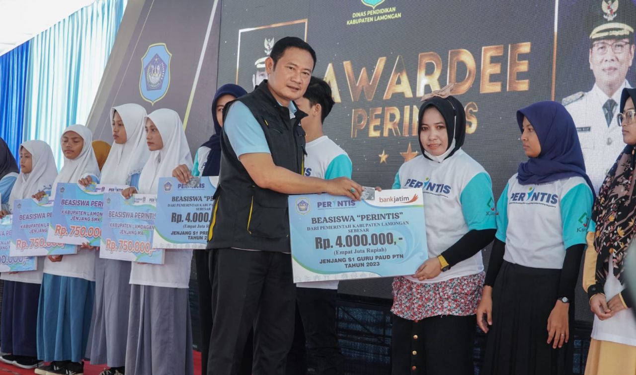 Pemkab Lamongan Luncurkan Beasiswa Perintis 2023 untuk Meningkatkan Kualitas SDM