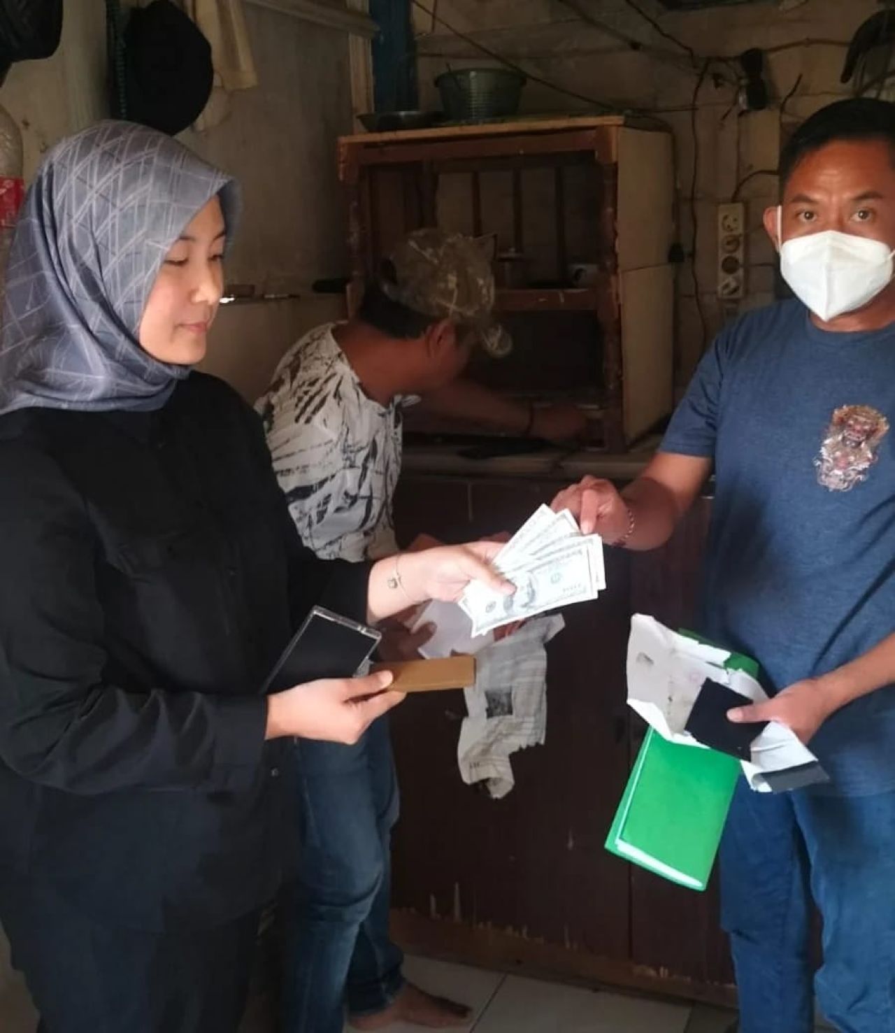 Polwan Cantik Polres Metro Jakbar Berhasil Ungkap Peredaran Uang Palsu