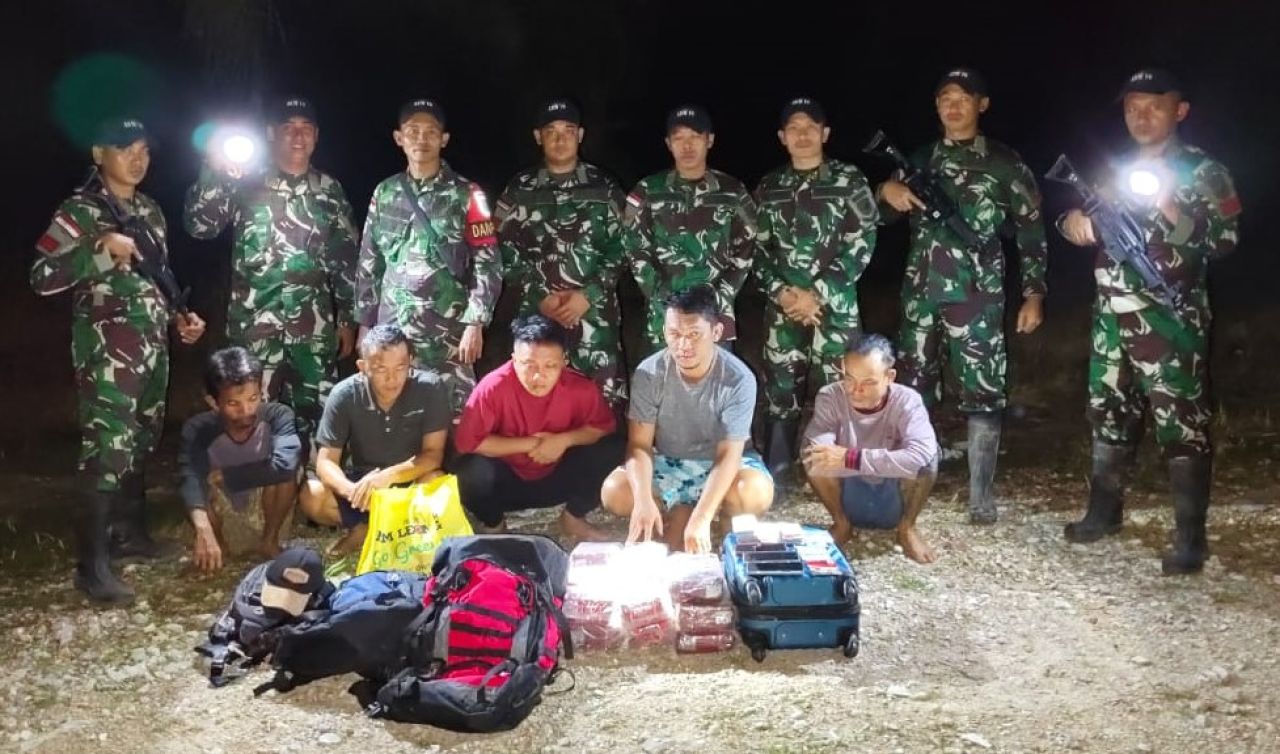 Anggota Pos Kumba Semunying Amankan Lima Tersangka Narkoba, Amankan Sabu seberat ± 25,4 Kg