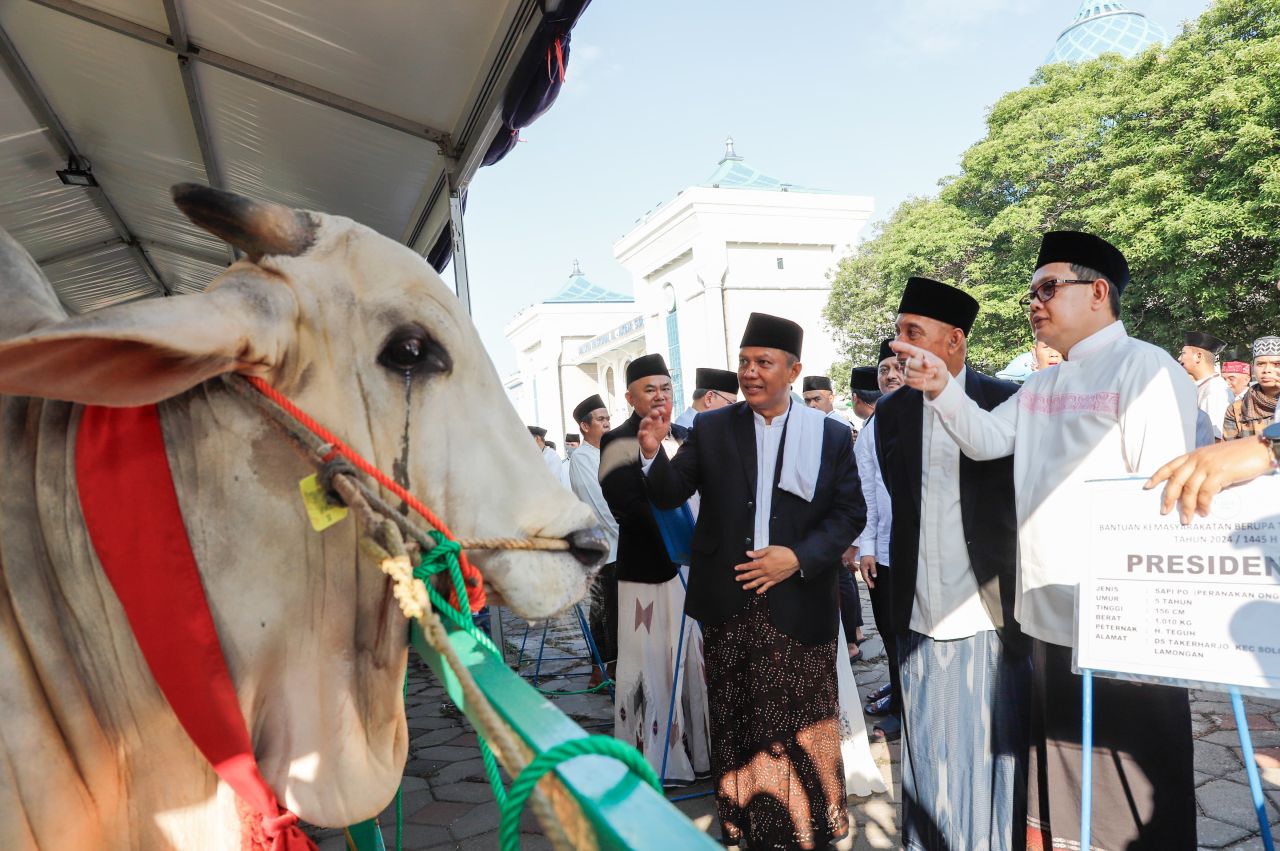 Jumlah Hewan Kurban Jatim Meningkat, Pj Gubernur Adhy: Ekonomi Membaik Seiring Meningkatnya Kesalehan Sosial Masyarakat