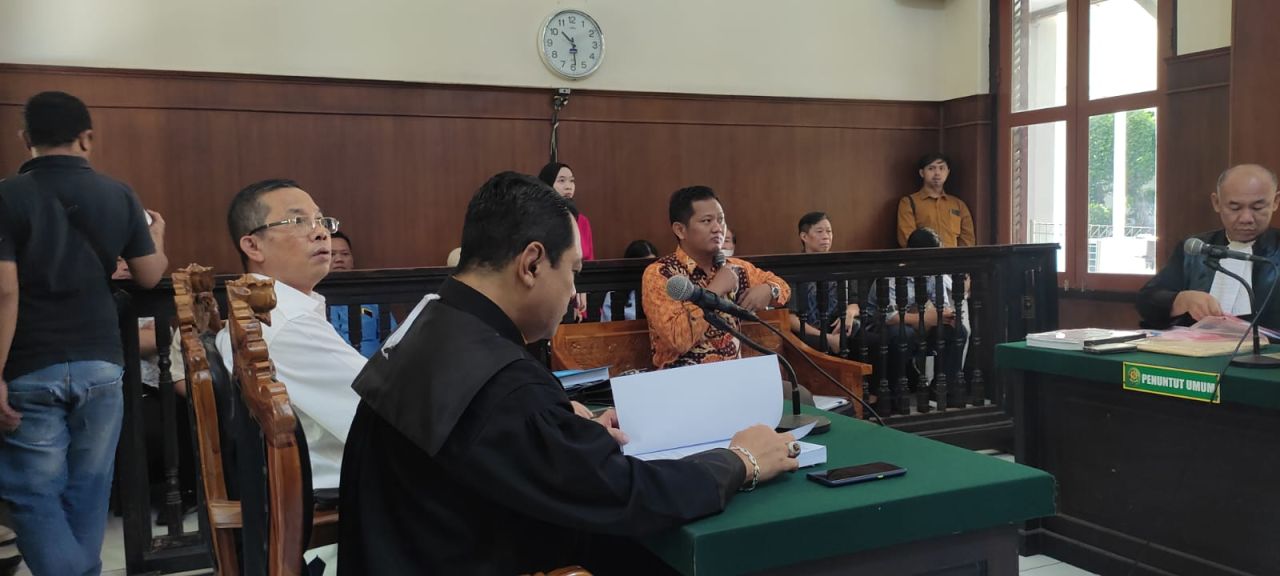 Menurut Keterangan Saksi Robert Simangunsong Gunakan Gelar MH Sejak 2016
