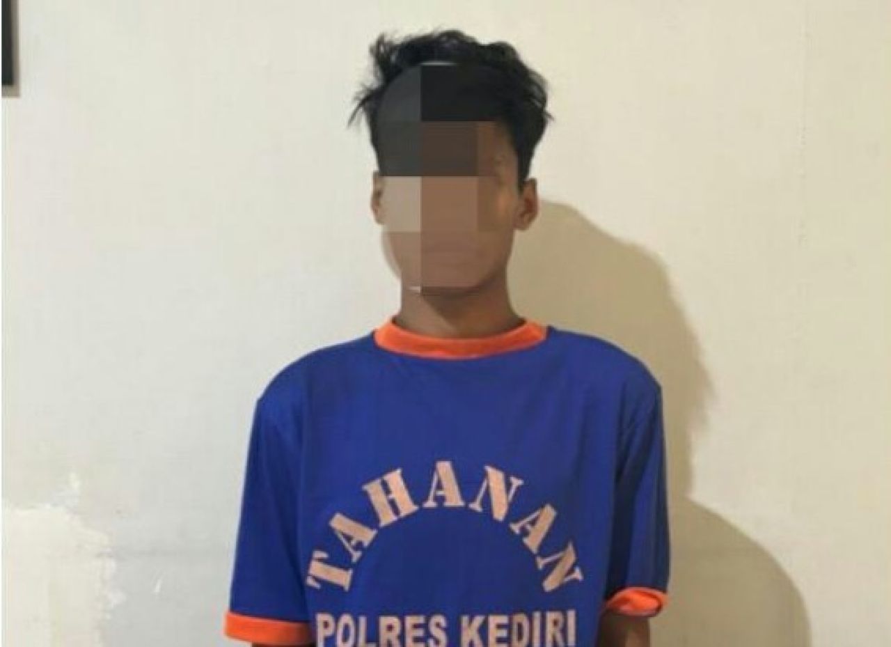 Polres Kediri Ringkus Warga Kras, Amankan Ratusan Pil Dobel L