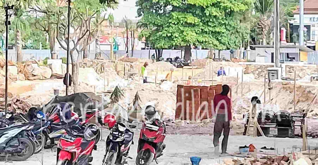 Memprihatinkan, Pelaksanaan Proyek Revitalisasi Alun-alun Tuban Langgar K3