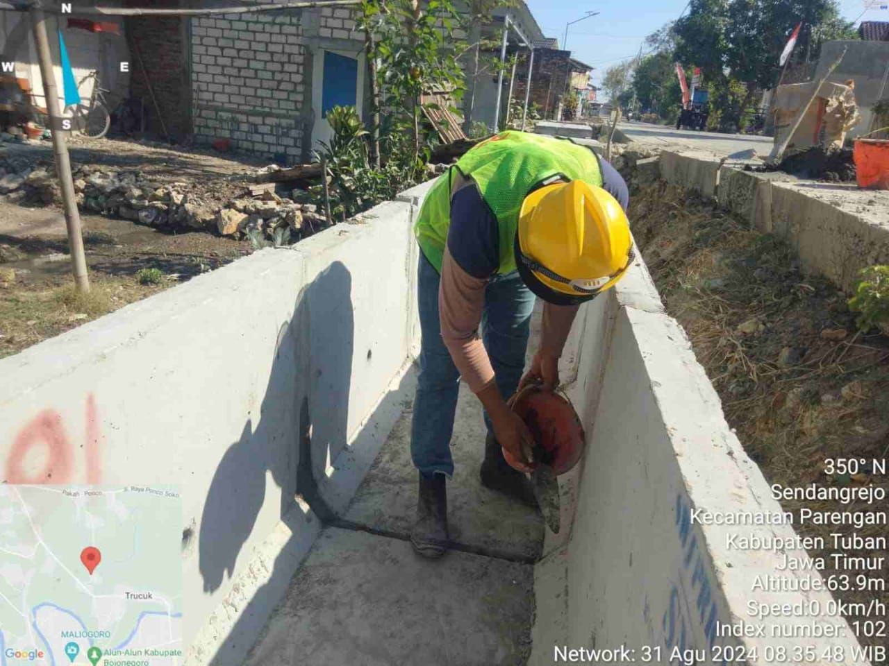 Proyek U-Ditch Desa Sendangrejo Tuban: Mematuhi Spesifikasi dan Standar K3
