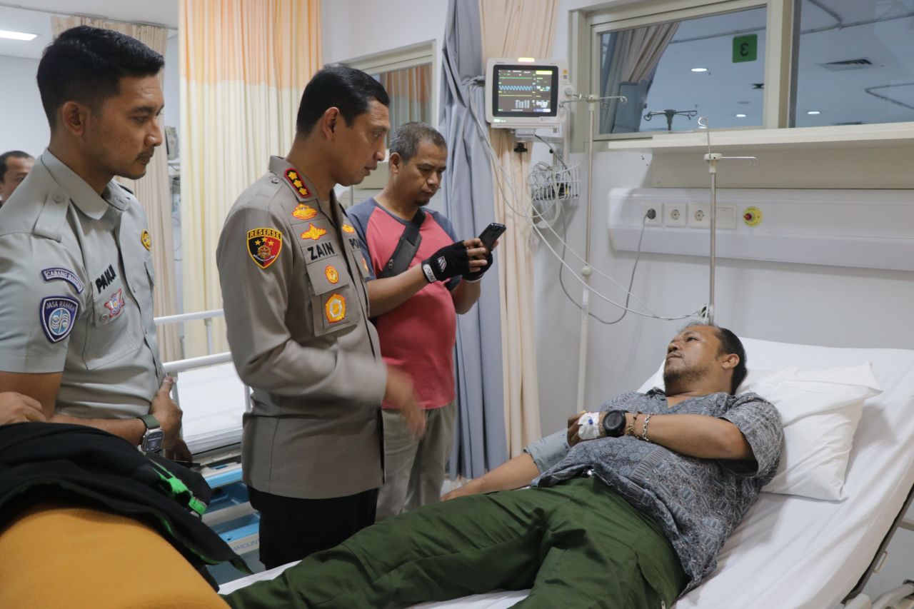 Peristiwa Truk Wing Box Tabrak Puluhan Kendaraan di Tangerang, Tak Ada Korban Meninggal Dunia