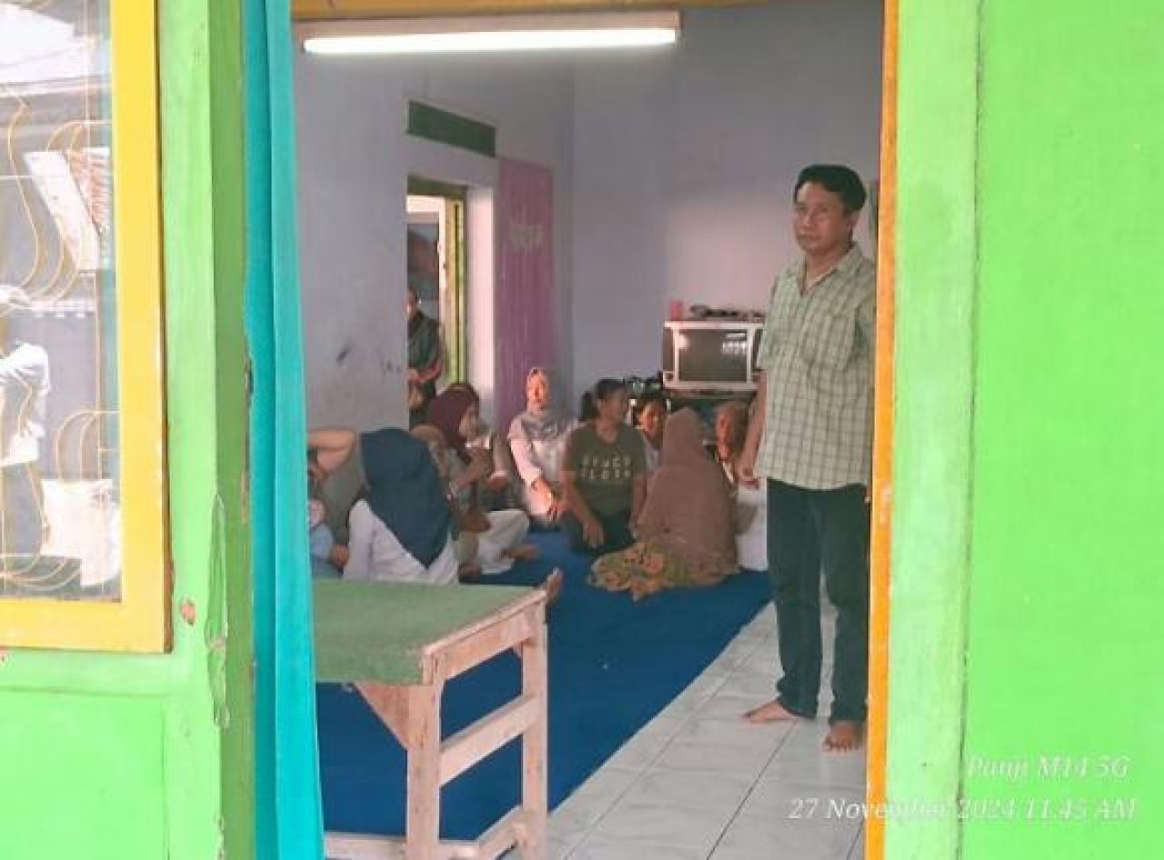 Diduga Kelelahan, Petugas Linmas TPS Meninggal Mendadak di Kediri