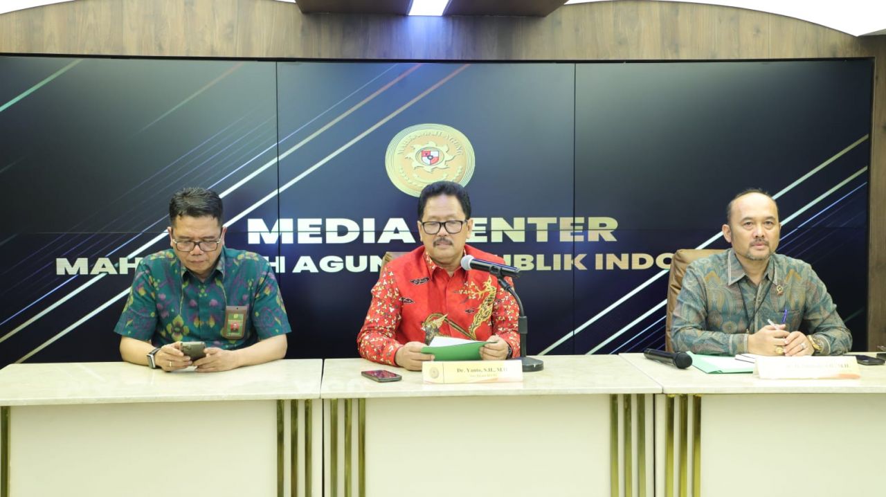 MA RI Aktifkan Kembali Dua Hakim Berpengalaman Sekaligus Umumkan Sanksi Etika Oknum Hakim Perkara Ronald Tanur