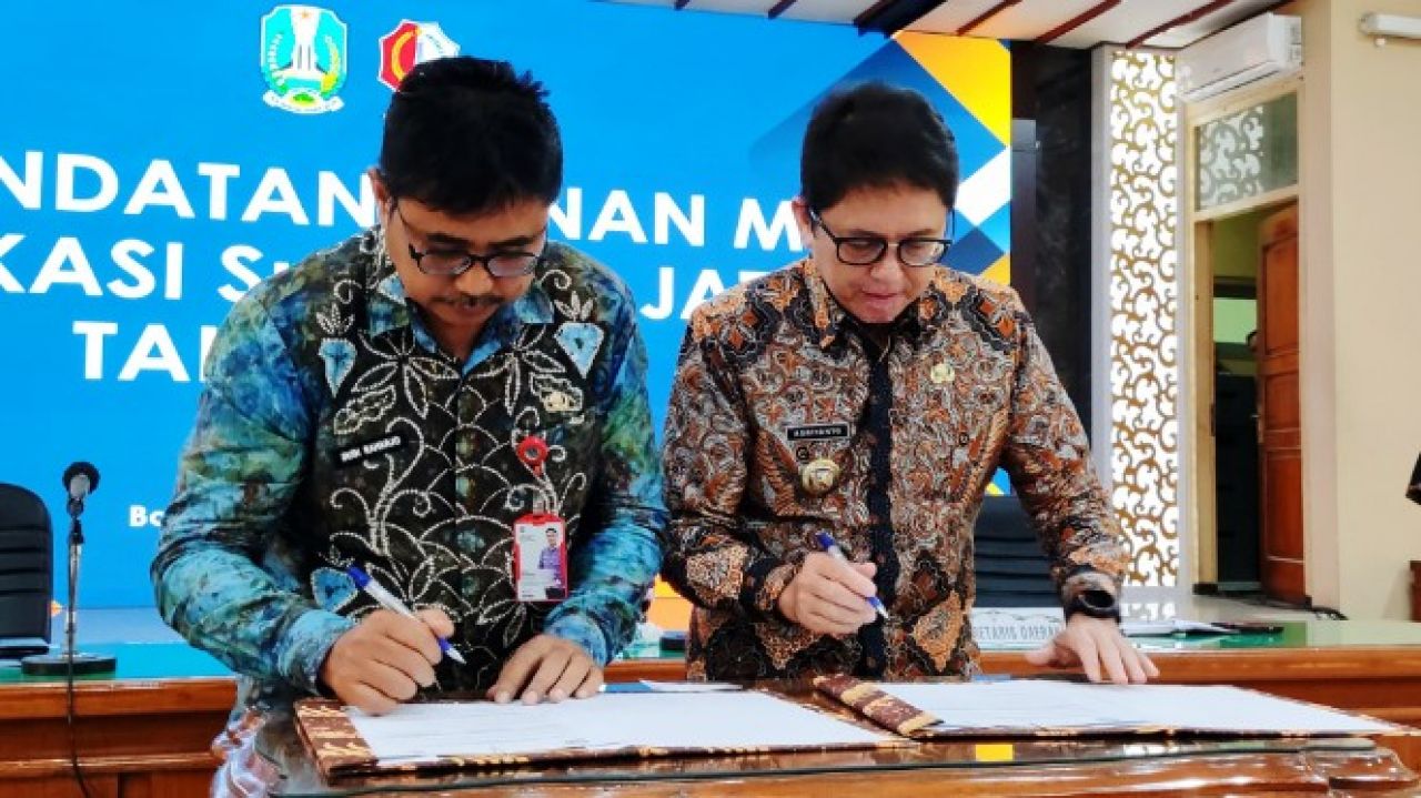 Tingkatkan Kepuasan Pelayanan Publik, Pemkab Bojonegoro dan Biro Organisasi Jatim Teken MoU Penggunaan Aplikasi SuKma e