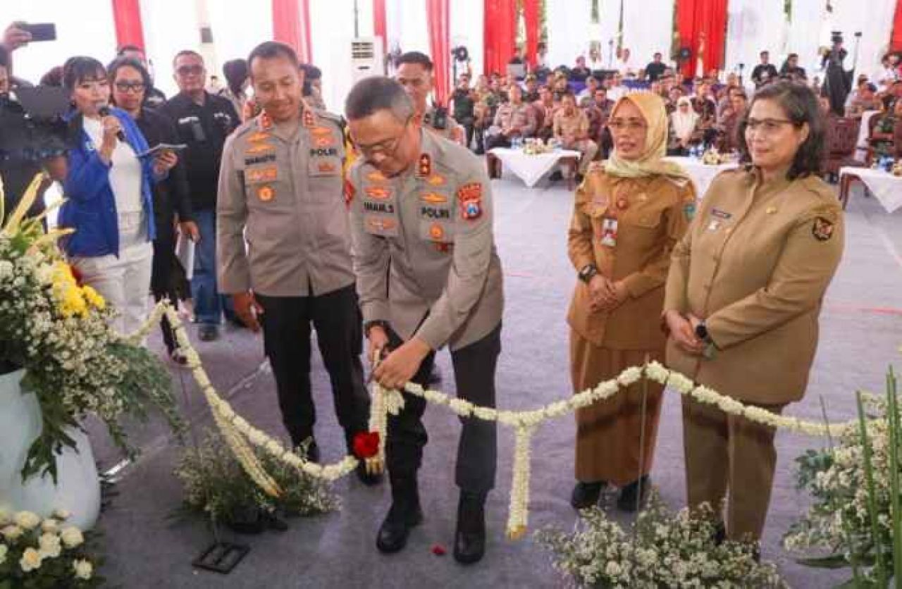 GOR Bulutangkis Polres Kediri Kota Diresmikan Kapolda Jatim