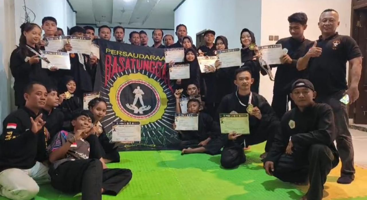 PSTD Persatu Turunkan 15 Atlit Dalam Kejuaraan Pencak Silat Nasional di Madiun.